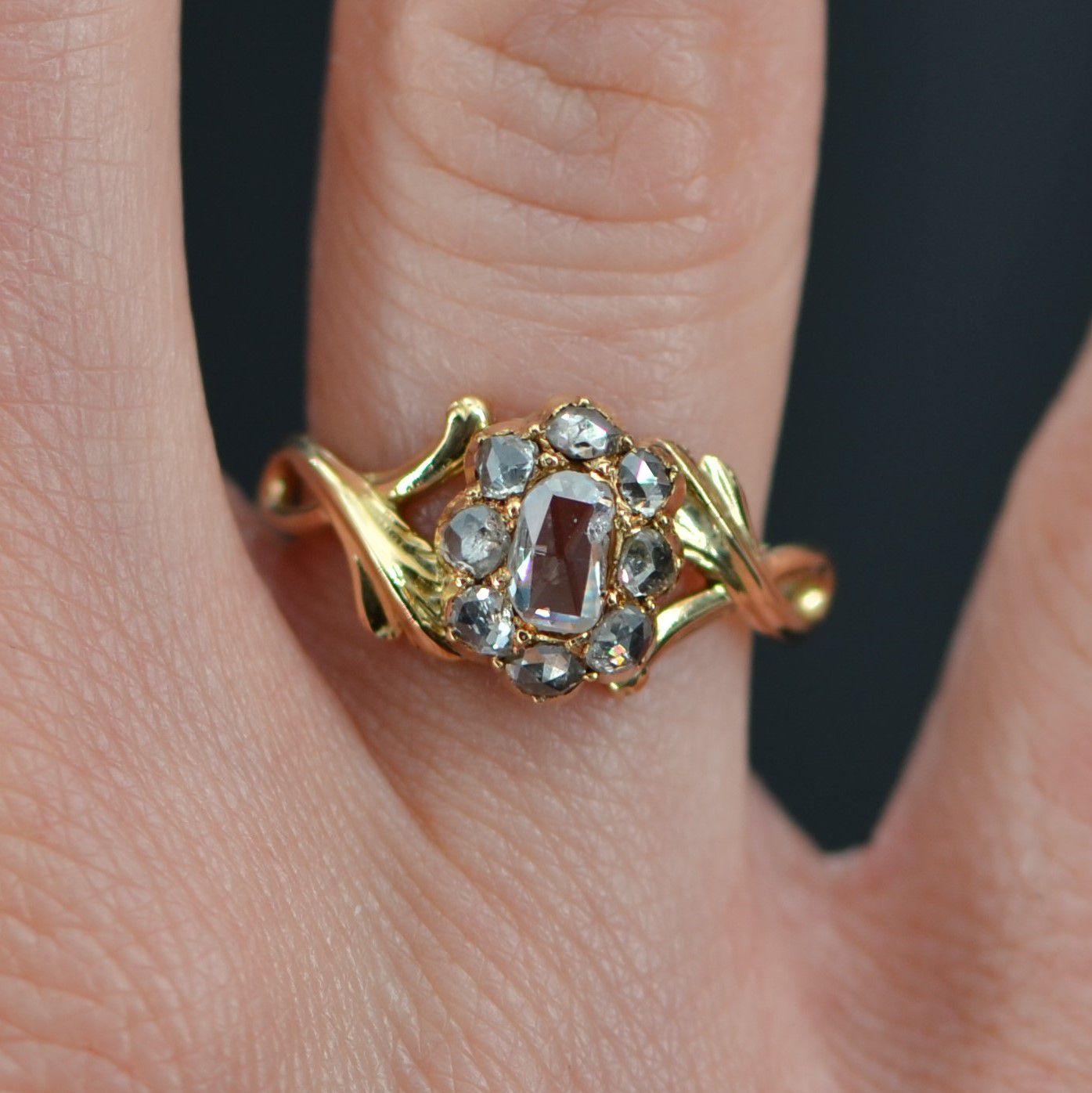 Bague franaise du XIXe sicle en or jaune 18 carats et diamants taille rose Pour femmes en vente