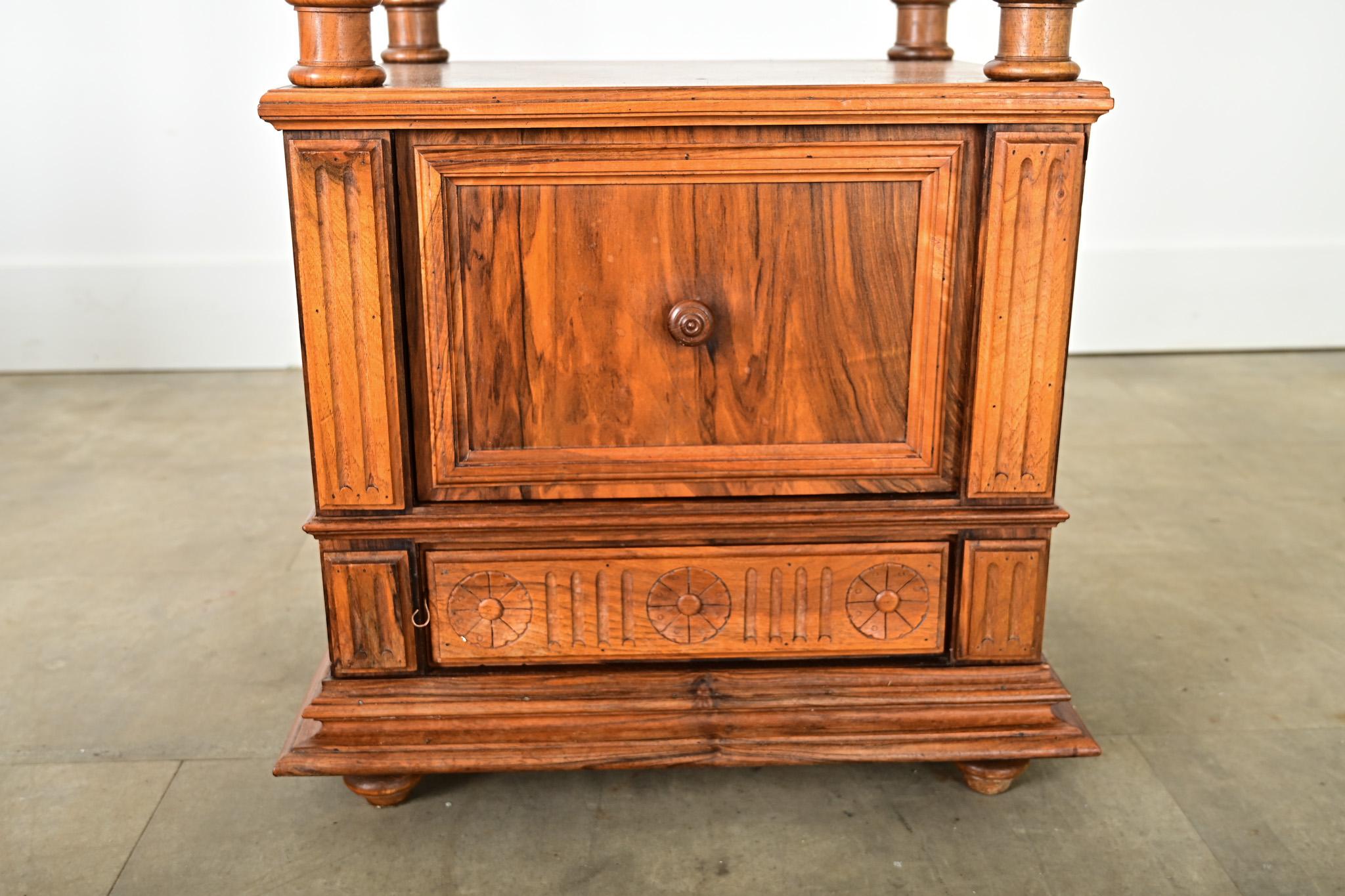 French 19th Century Rosewood Bedside Table For Sale 3
