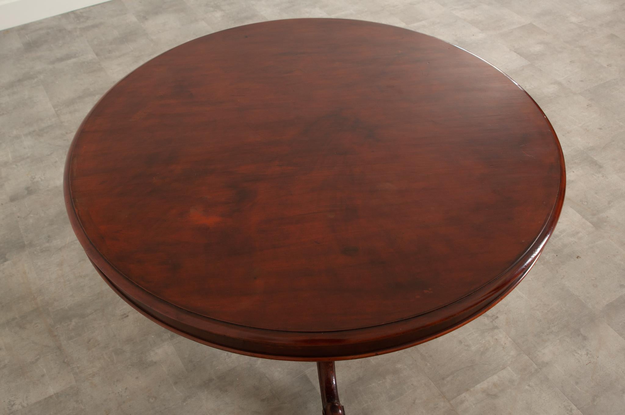 French 19th Century Round Mahogany Pedestal Table 3