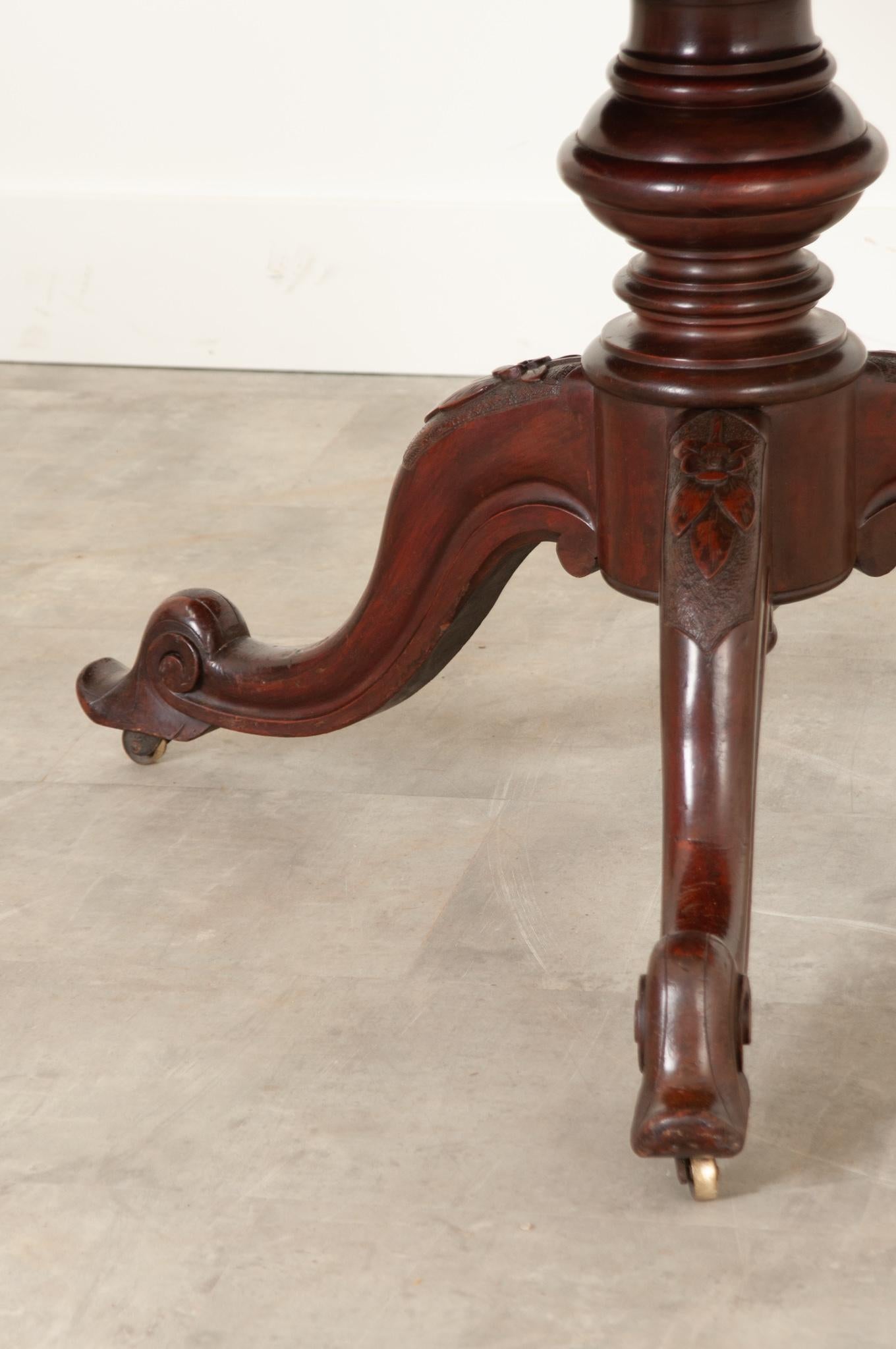 French 19th Century Round Mahogany Pedestal Table 4