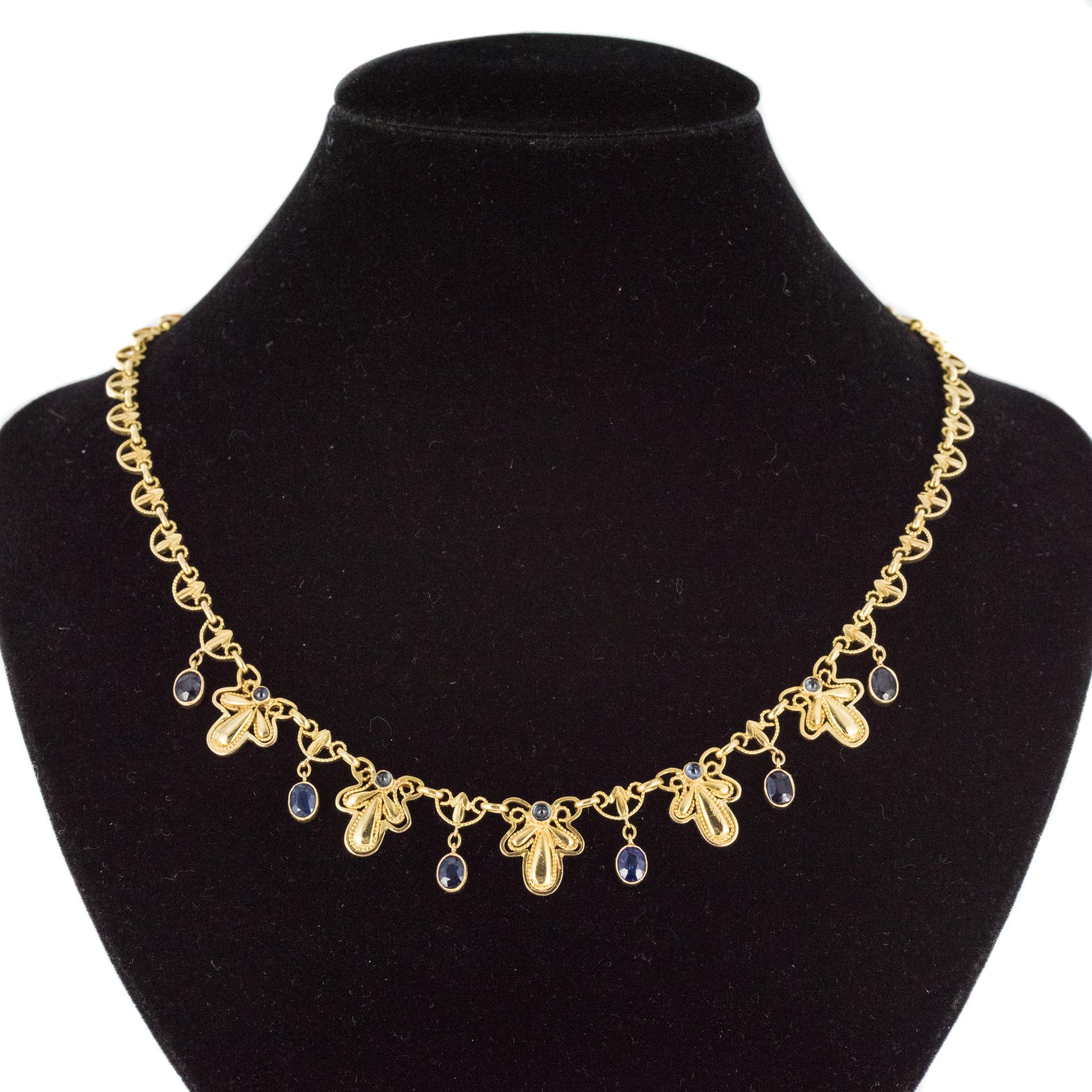 Women's French 19th Century Sapphire 18 Karat Yellow Gold Drapery Necklace