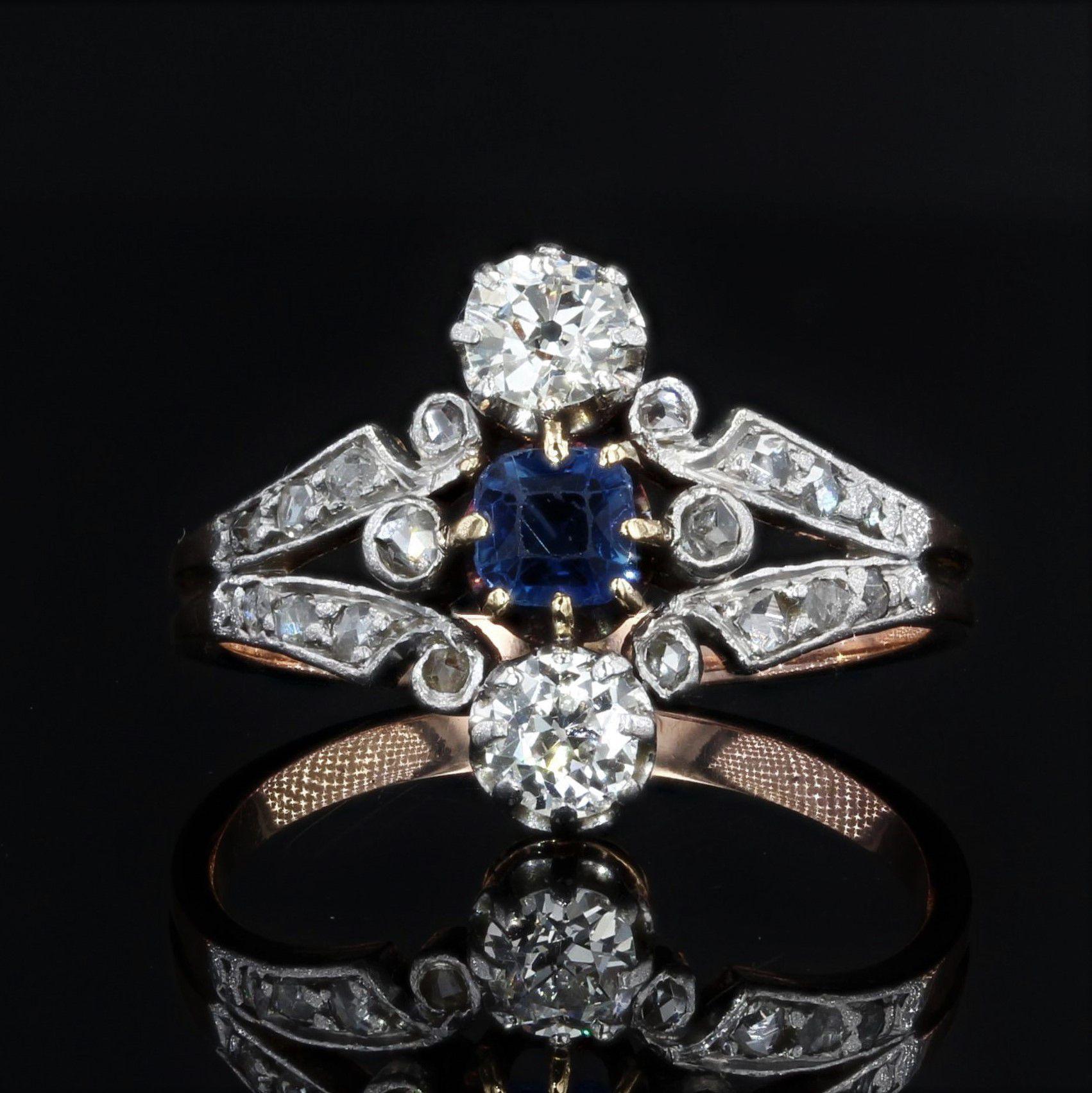 Franzsischer Saphir-Diamant-Ring aus 18 Karat Rosgold aus dem 19. Jahrhundert (Kissenschliff) im Angebot