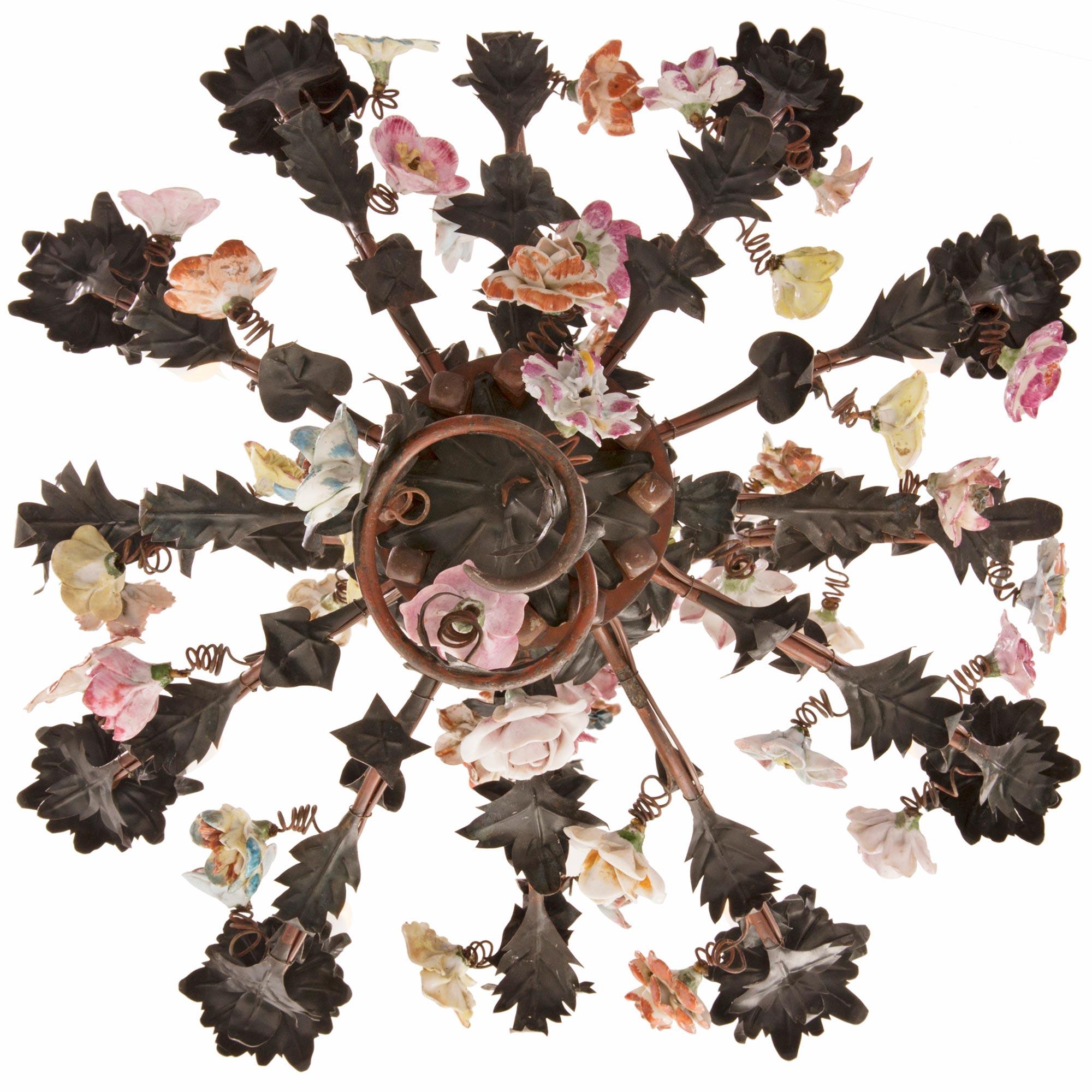 French 19th Century Saxe Porcelain, Tole and Patinated Bronze Chandelier For Sale 4