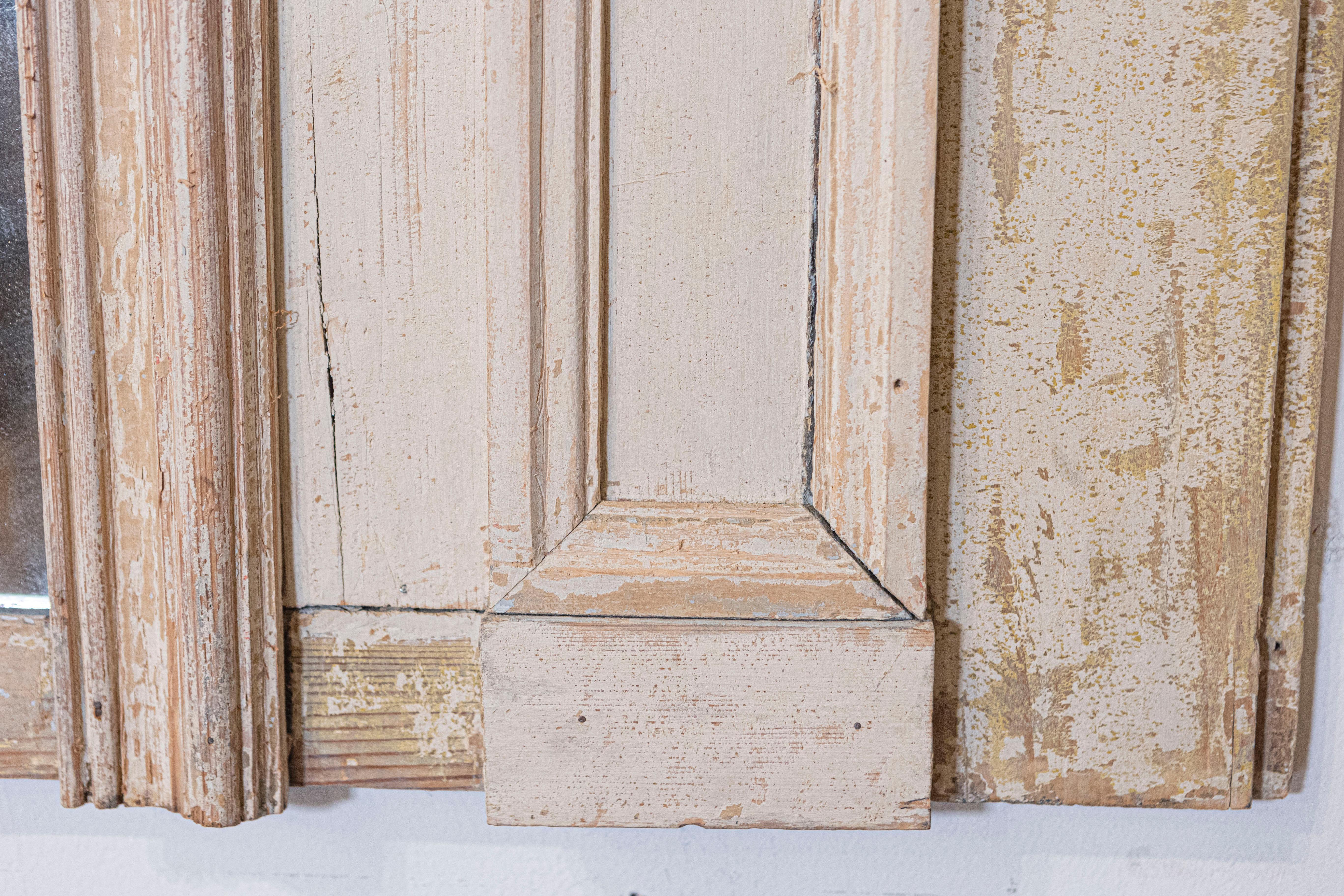 French 19th Century Scraped Trumeau Mirror with Grapes and Doric Pilasters In Good Condition In Atlanta, GA