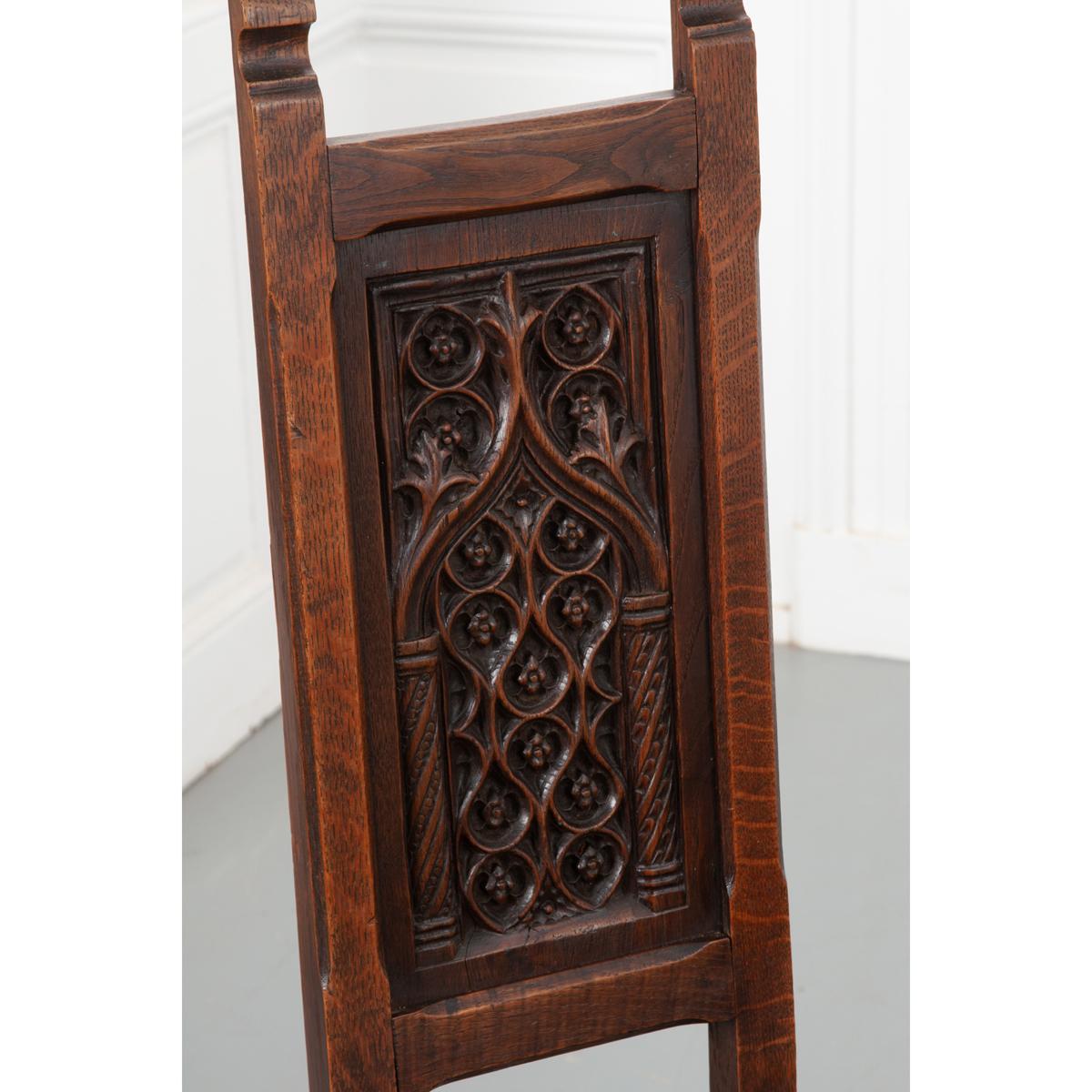 medieval dining chair