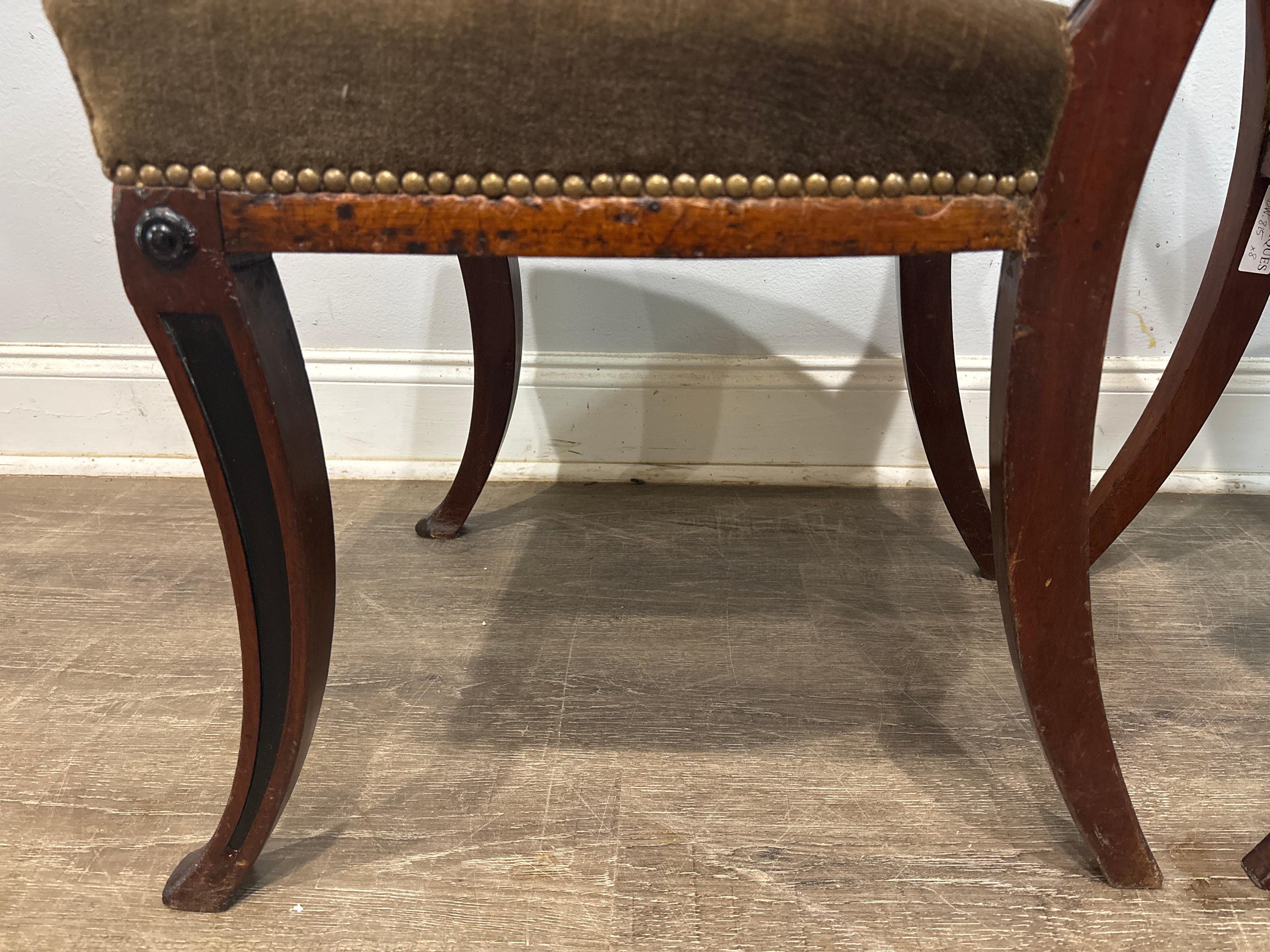 Ensemble de 8 chaises de salle à manger françaises du 19e siècle en vente 4