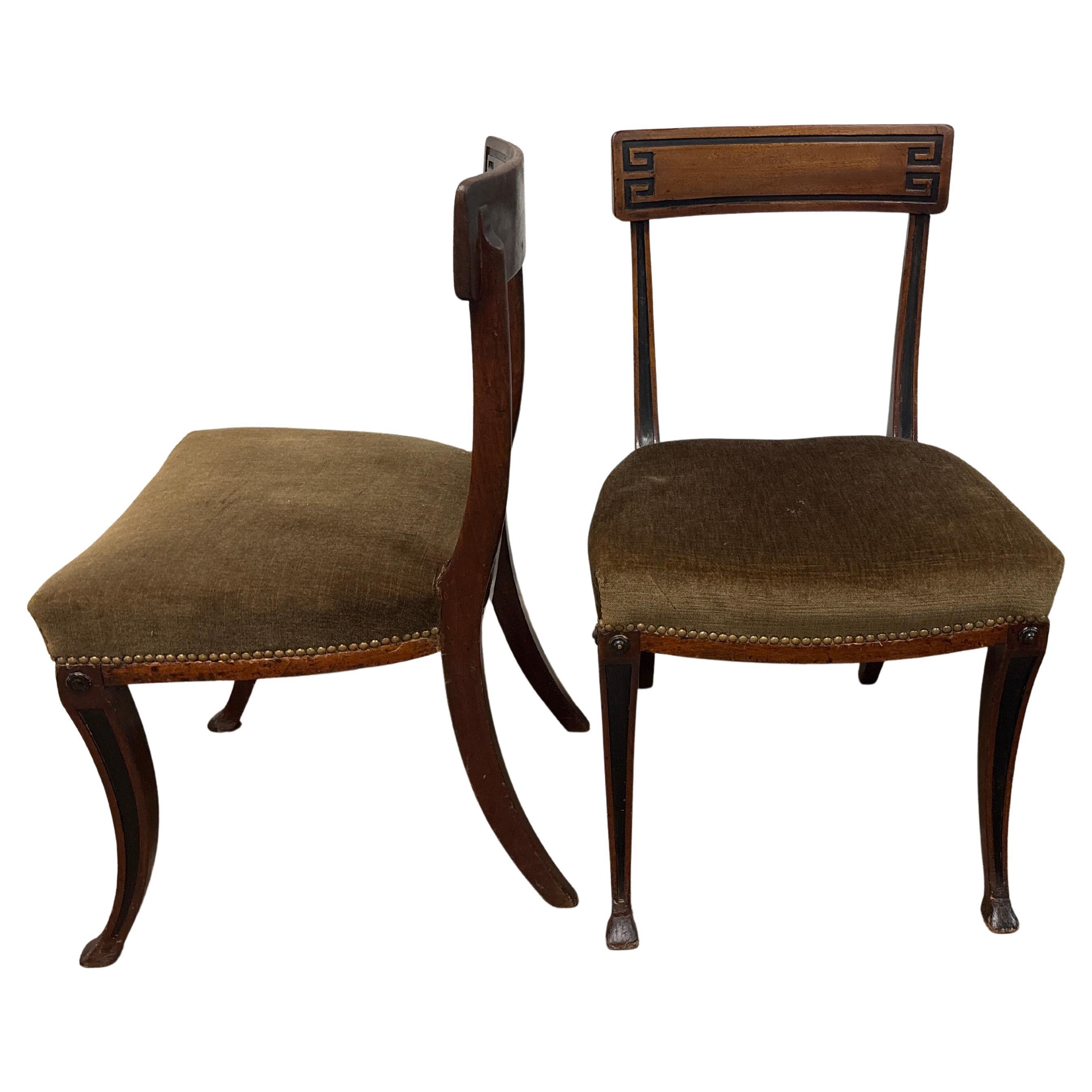 Ensemble de 8 chaises de salle à manger françaises du 19e siècle en vente 2