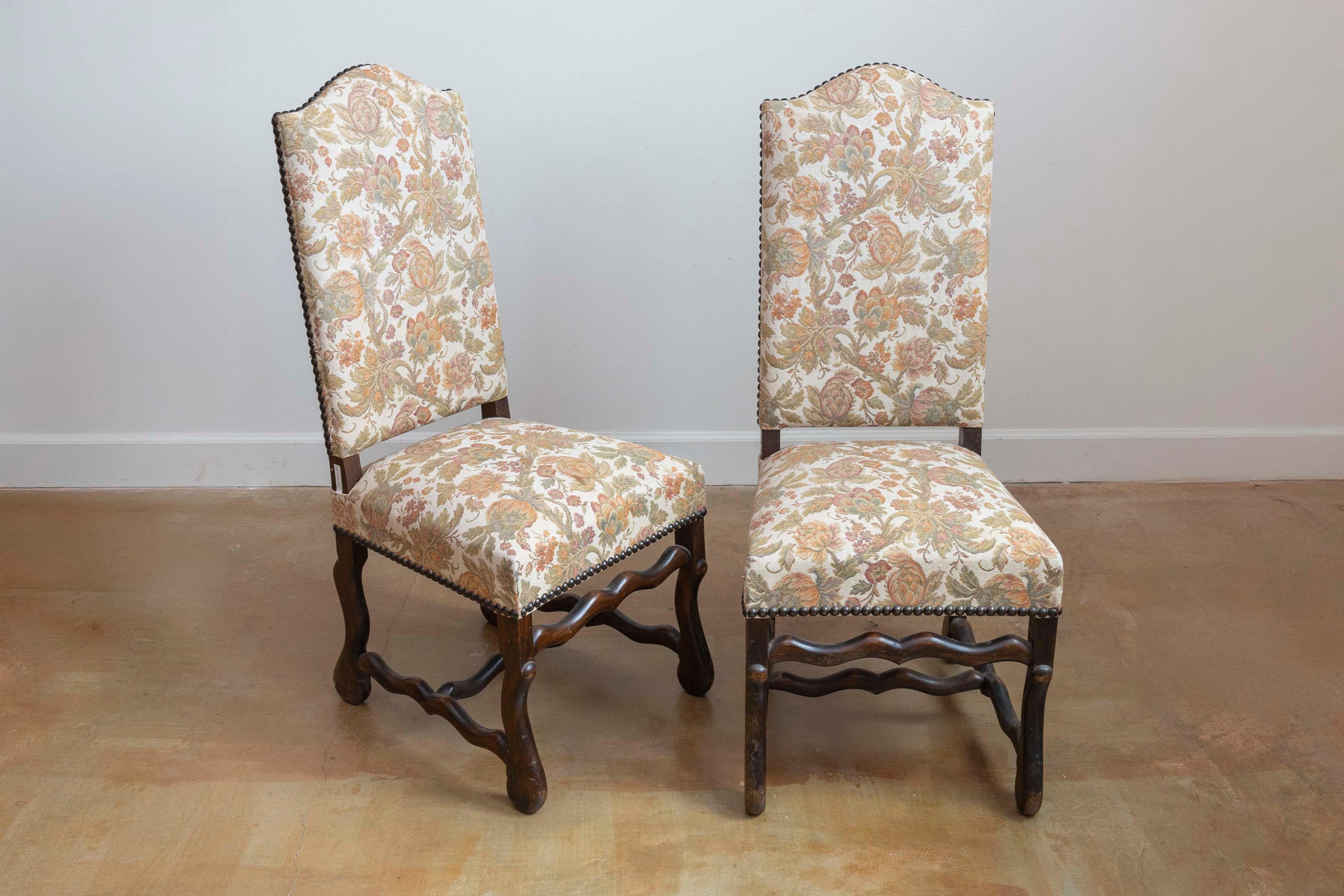 Ensemble de huit chaises d'appoint et de deux chaises à accoudoirs français du XIXe siècle en vente 9