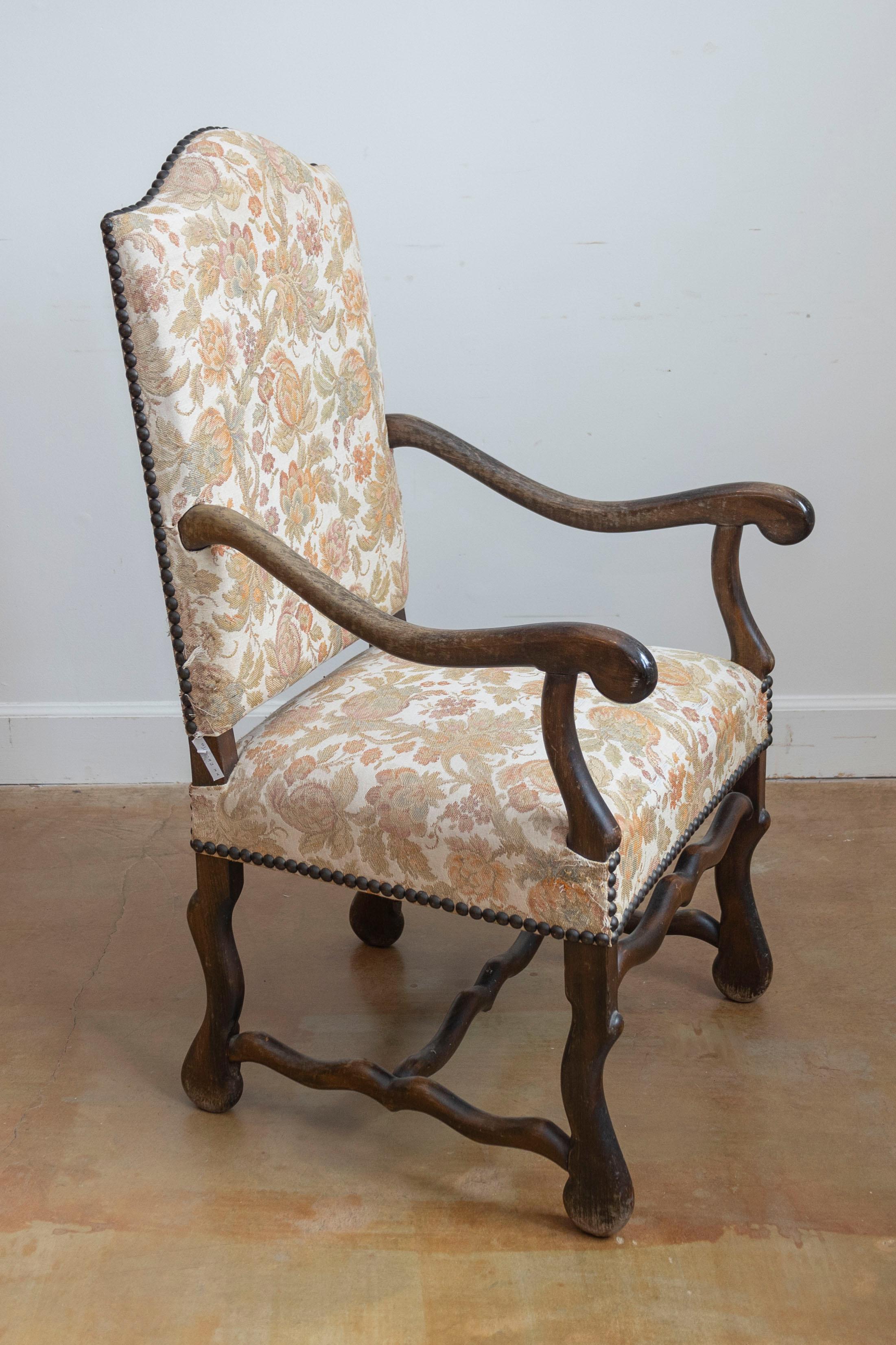 Ensemble de huit chaises d'appoint et de deux chaises à accoudoirs français du XIXe siècle Bon état - En vente à Atlanta, GA