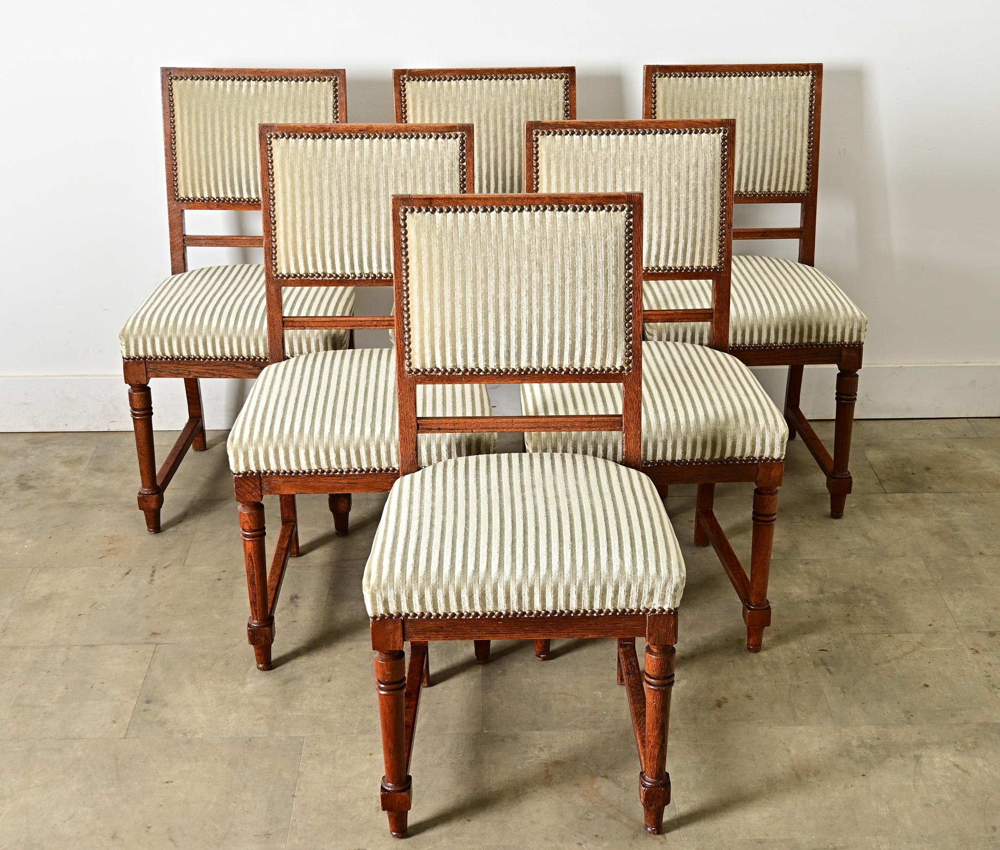 French 19th Century Set of Six Carved Oak Dining Chairs at 1stDibs