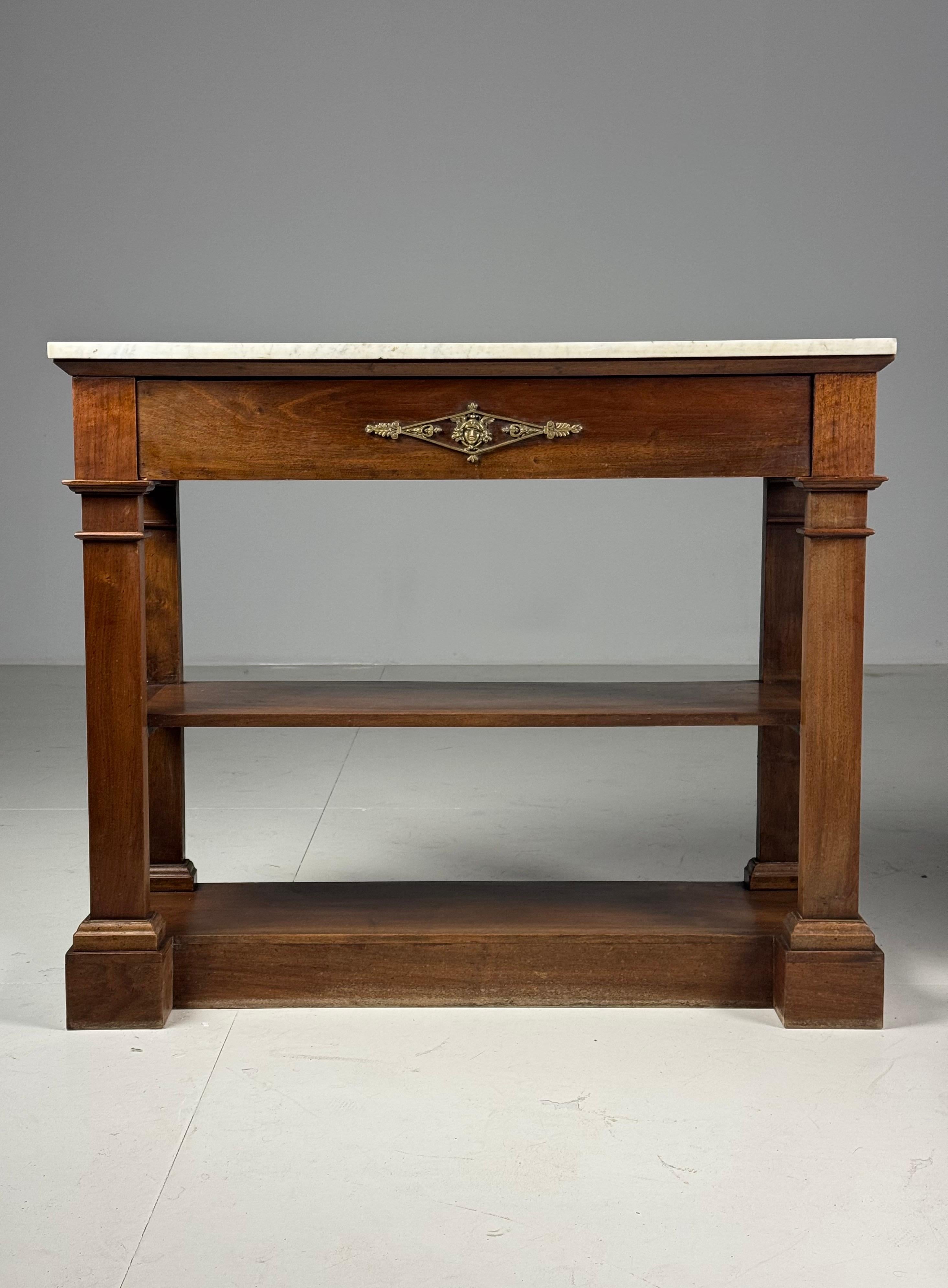Mesa auxiliar francesa del siglo XIX en venta 8