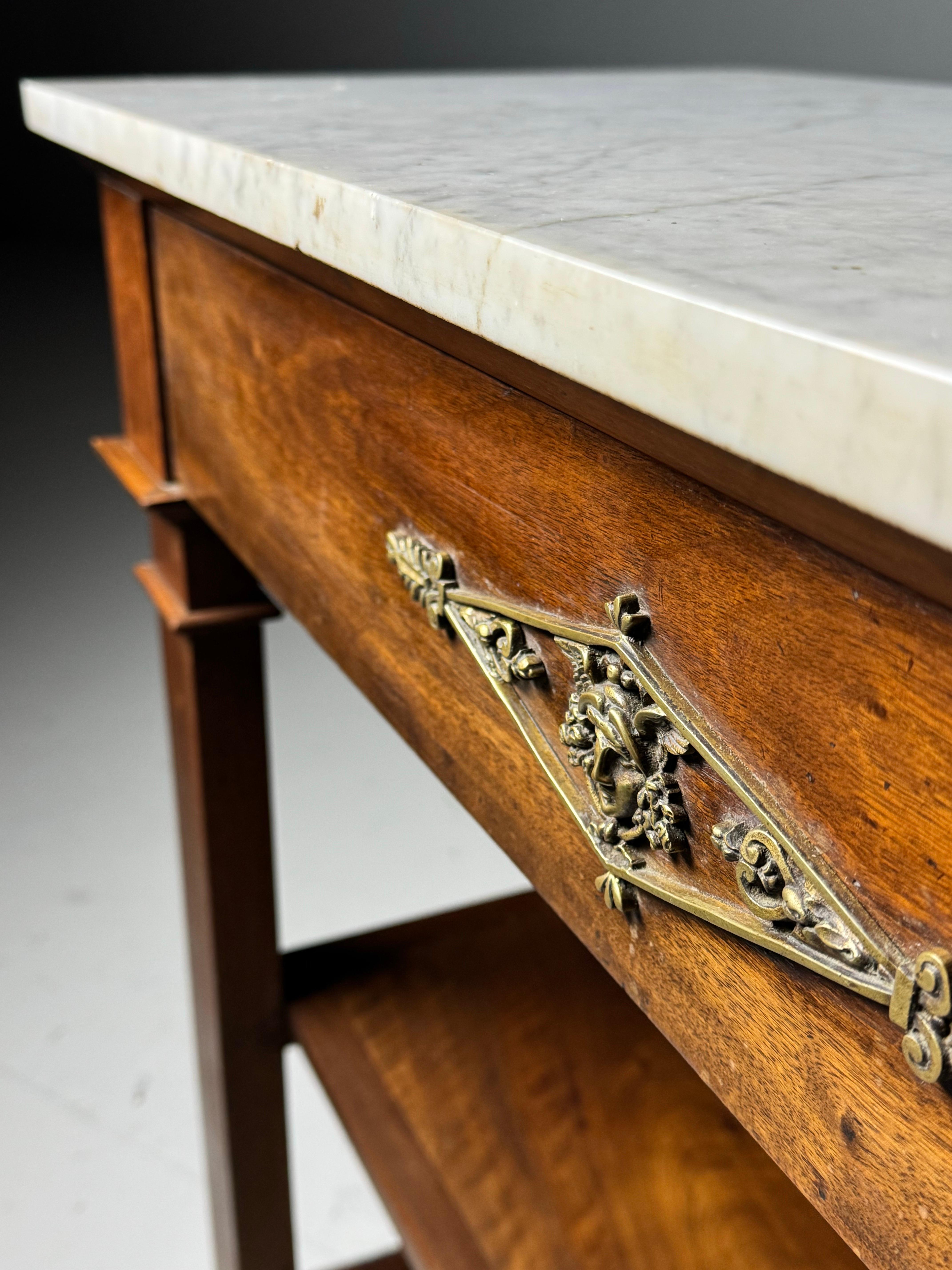 Mesa auxiliar francesa del siglo XIX en venta 12