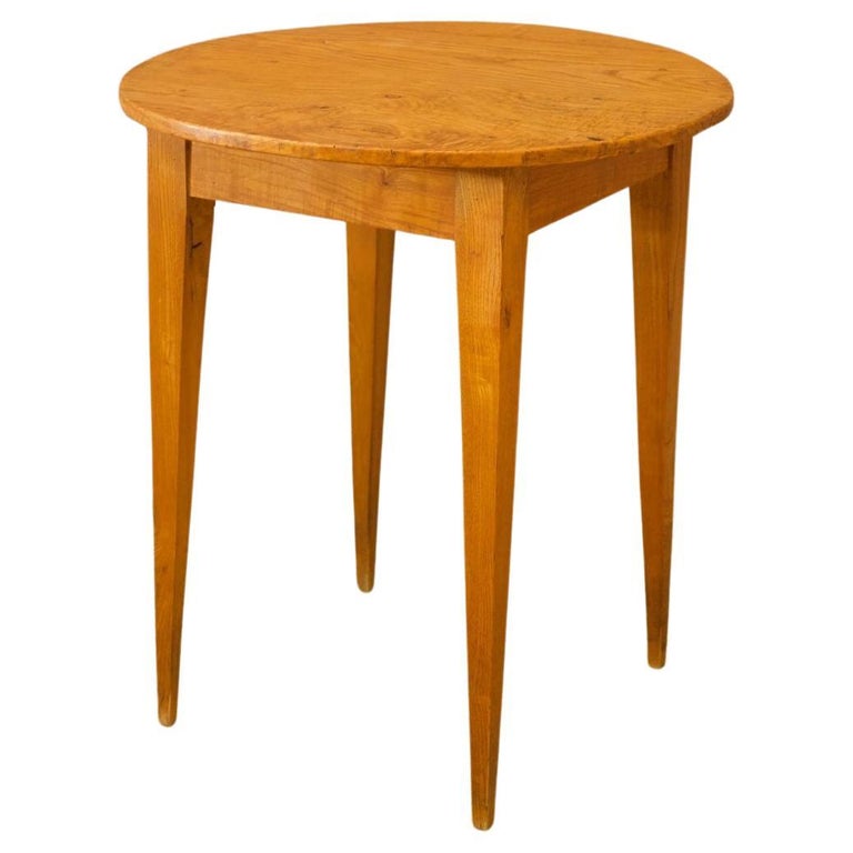 French 19th Century Side Table with Tapered Legs For Sale at 1stDibs