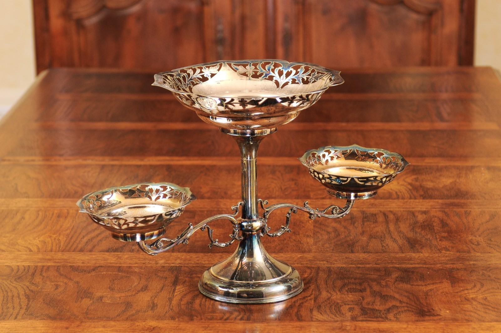 French 19th Century Silver Epergne with Pierced Foliage and Scrolling Motifs For Sale 2