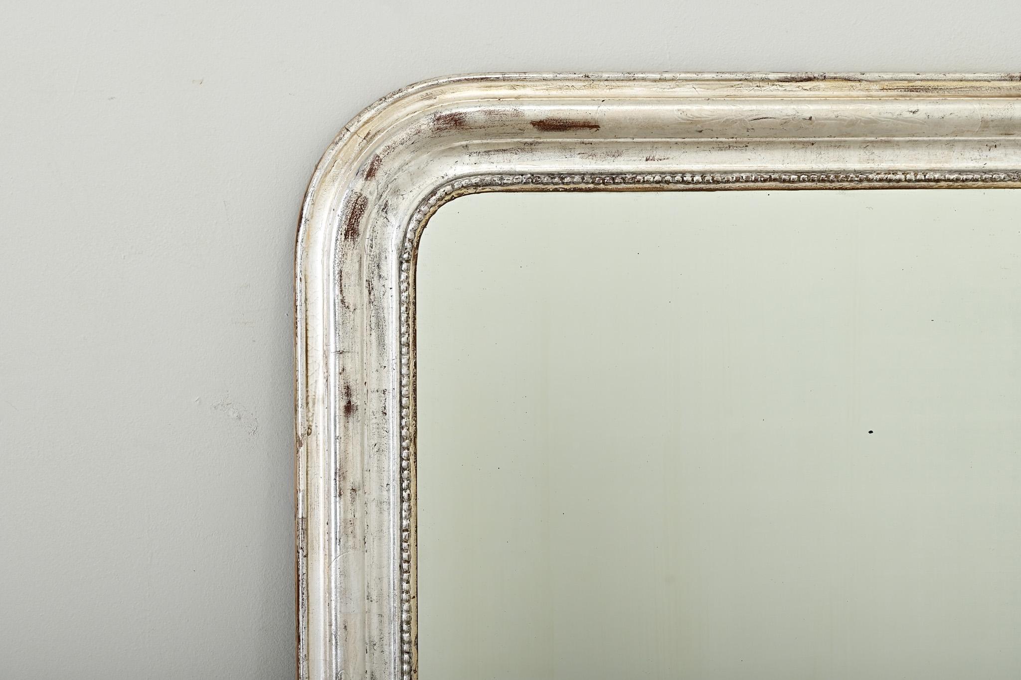 Specchio francese del XIX secolo in argento dorato Louis Philippe in vendita 2