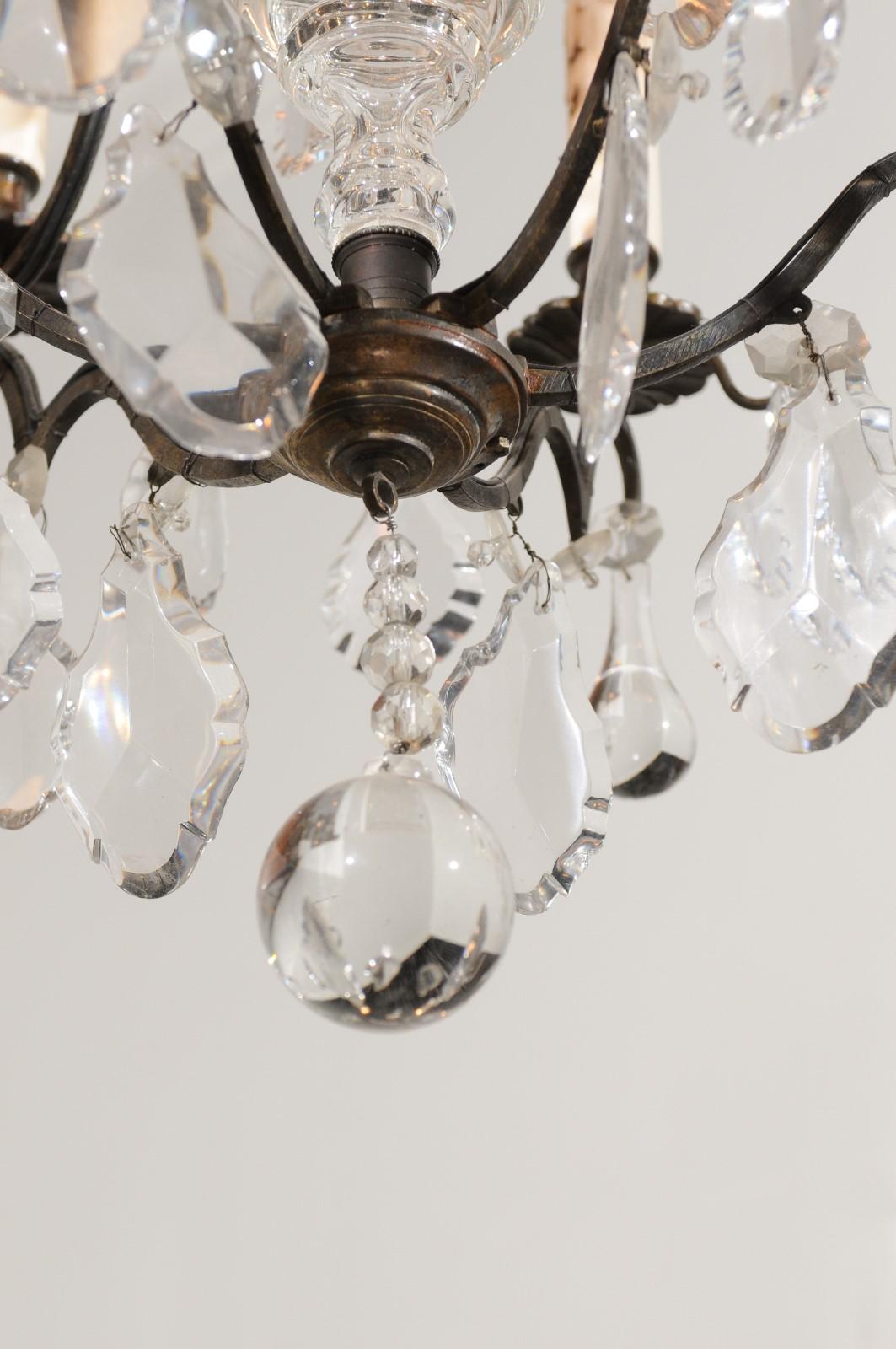 French 19th Century Six-Light Brass Chandelier with Pendeloques and Teardrops For Sale 5