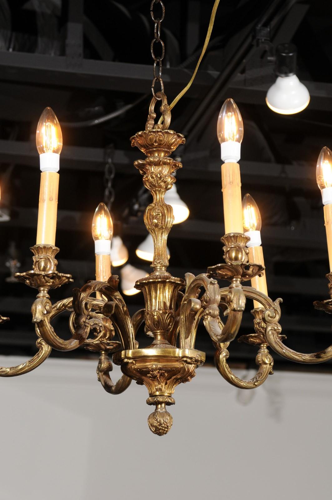 French 19th Century Six-Light Bronze Chandelier with Foliage and Scrolling Arms 1