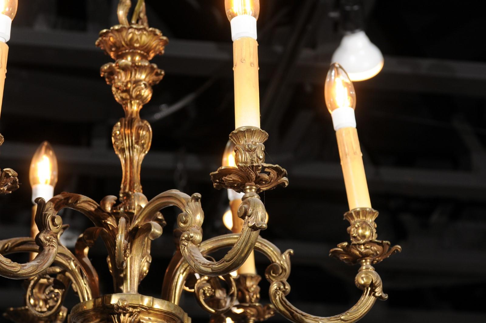 French 19th Century Six-Light Bronze Chandelier with Foliage and Scrolling Arms 2