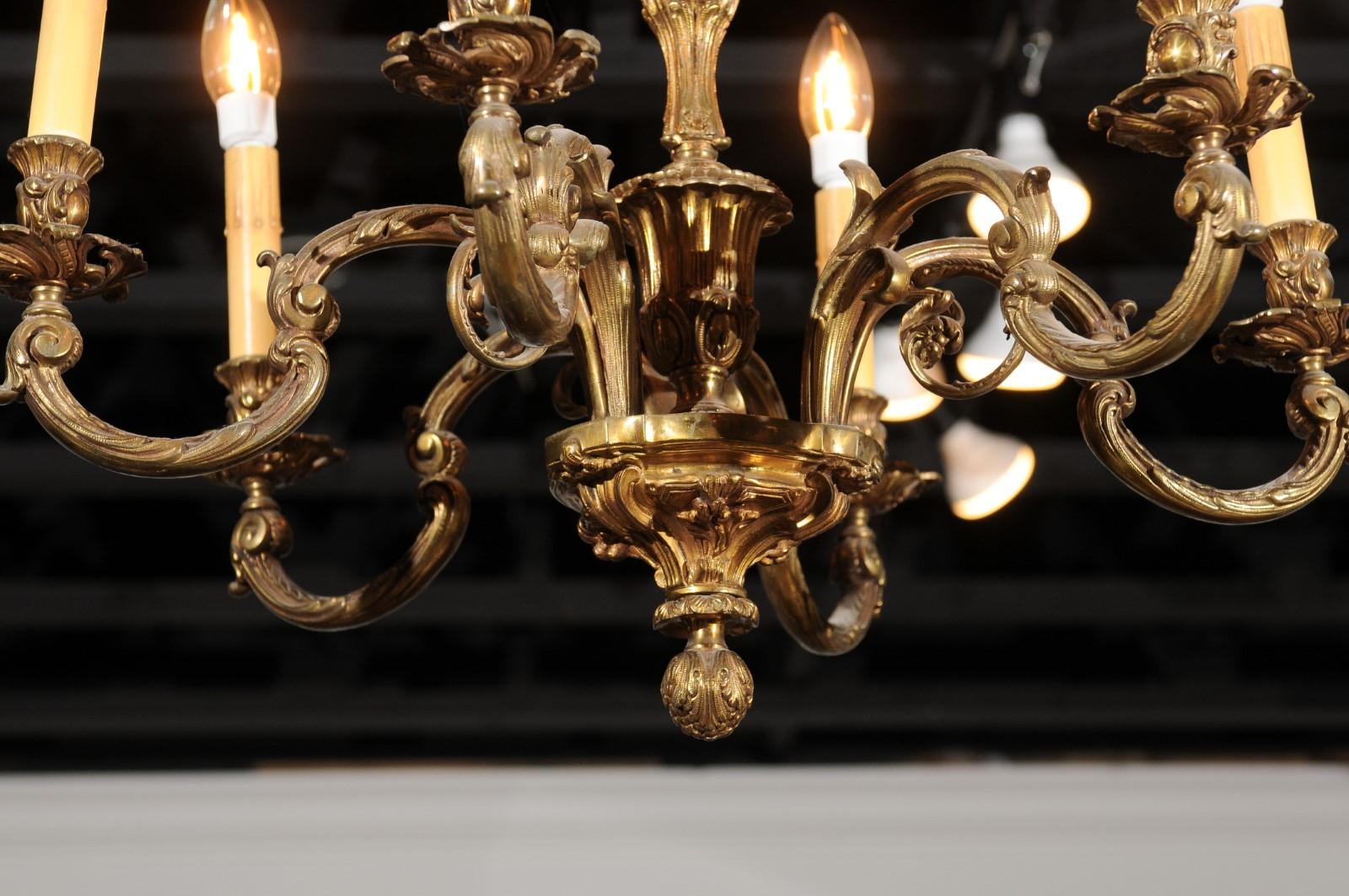 French 19th Century Six-Light Bronze Chandelier with Foliage and Scrolling Arms 3