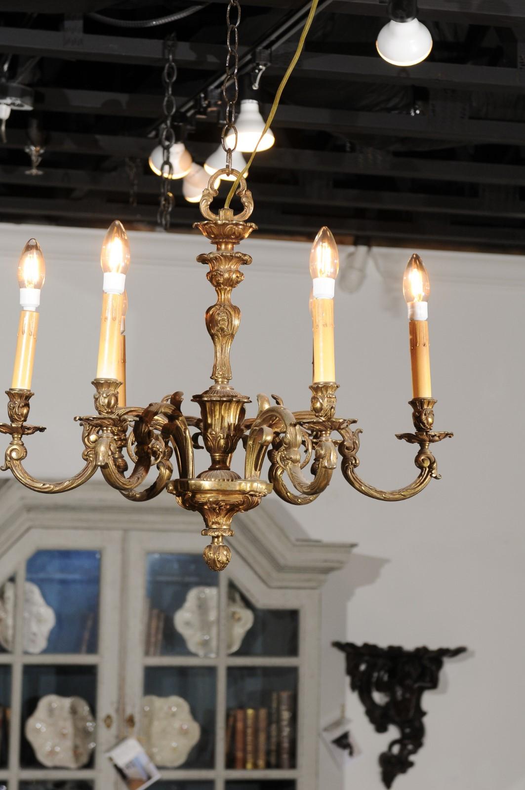 French 19th Century Six-Light Bronze Chandelier with Foliage and Scrolling Arms 6