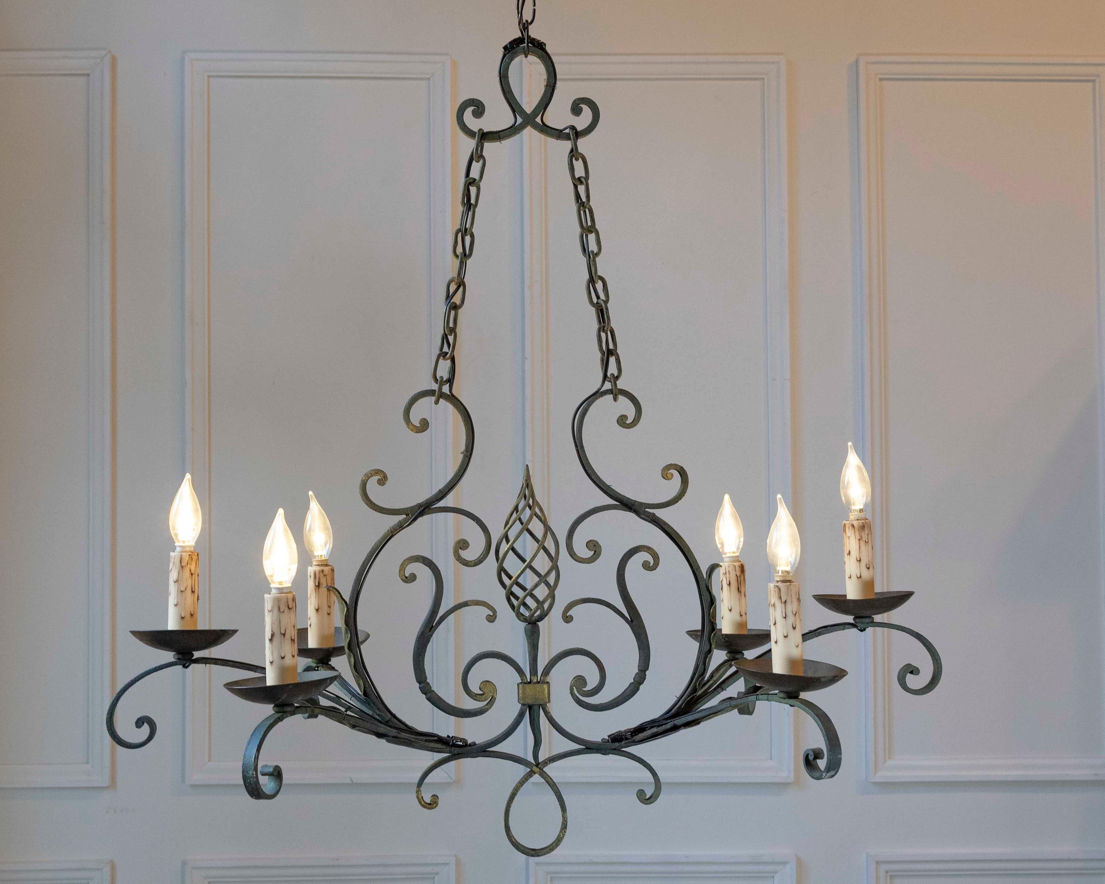 French 19th Century Six-Light Iron Chandelier with Spiral and Scrolling Arms For Sale 7