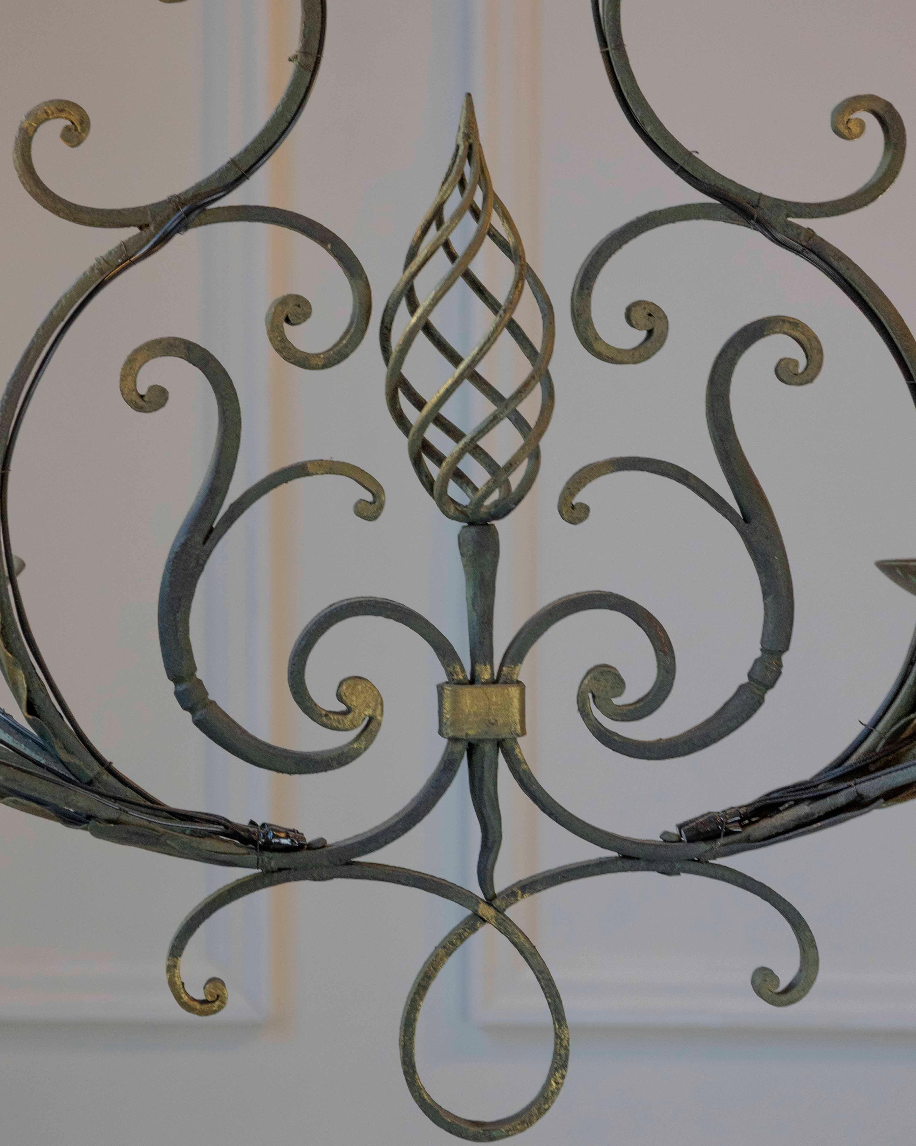 French 19th Century Six-Light Iron Chandelier with Spiral and Scrolling Arms For Sale 8