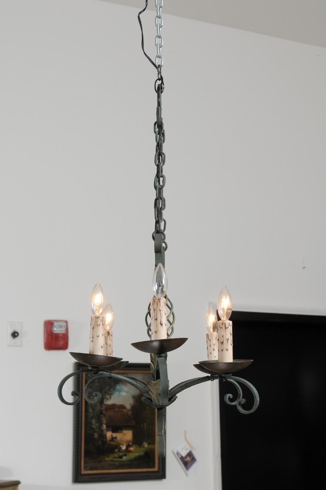 French 19th Century Six-Light Iron Chandelier with Spiral and Scrolling Arms For Sale 10
