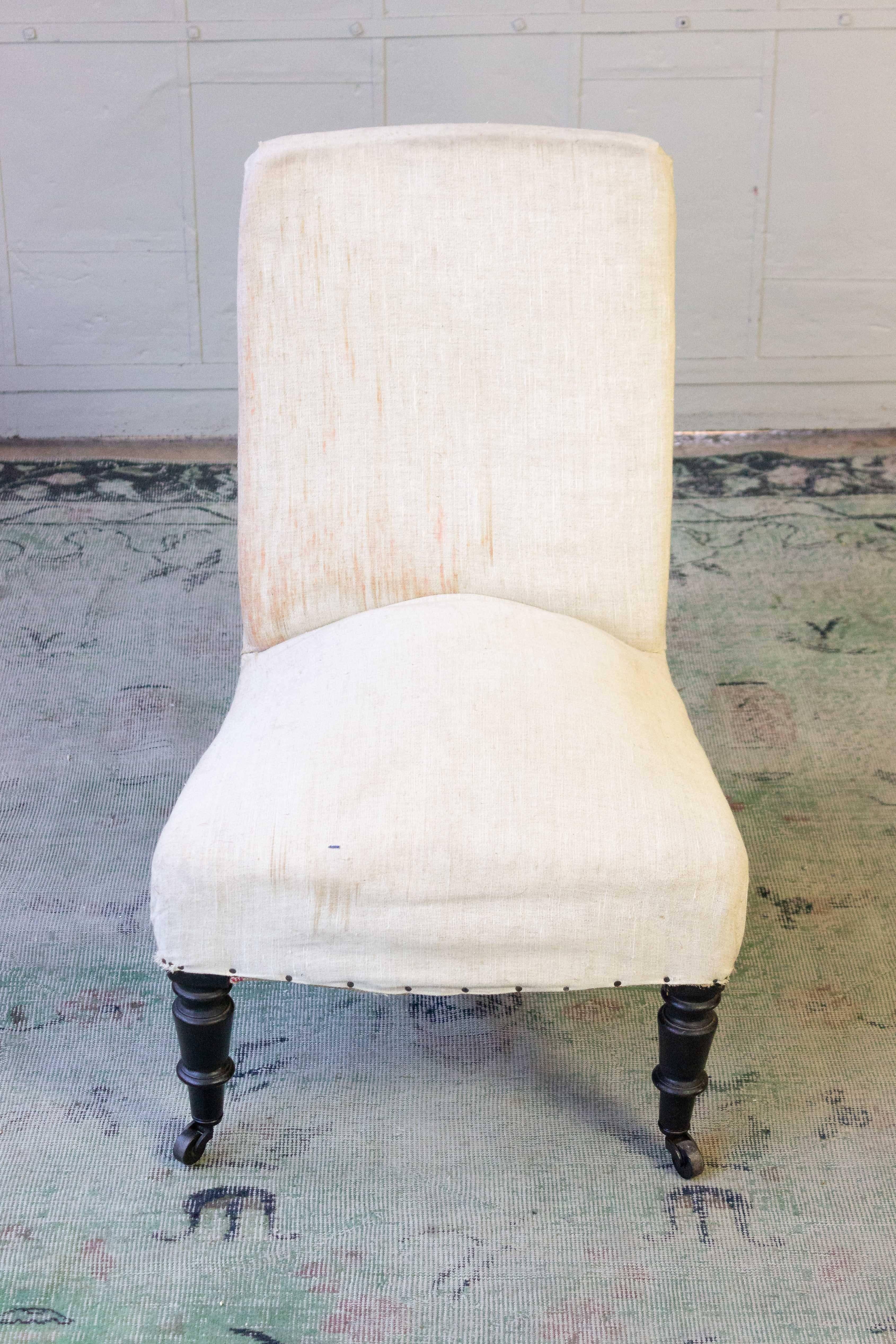 French 19th Century Slipper Chair 8