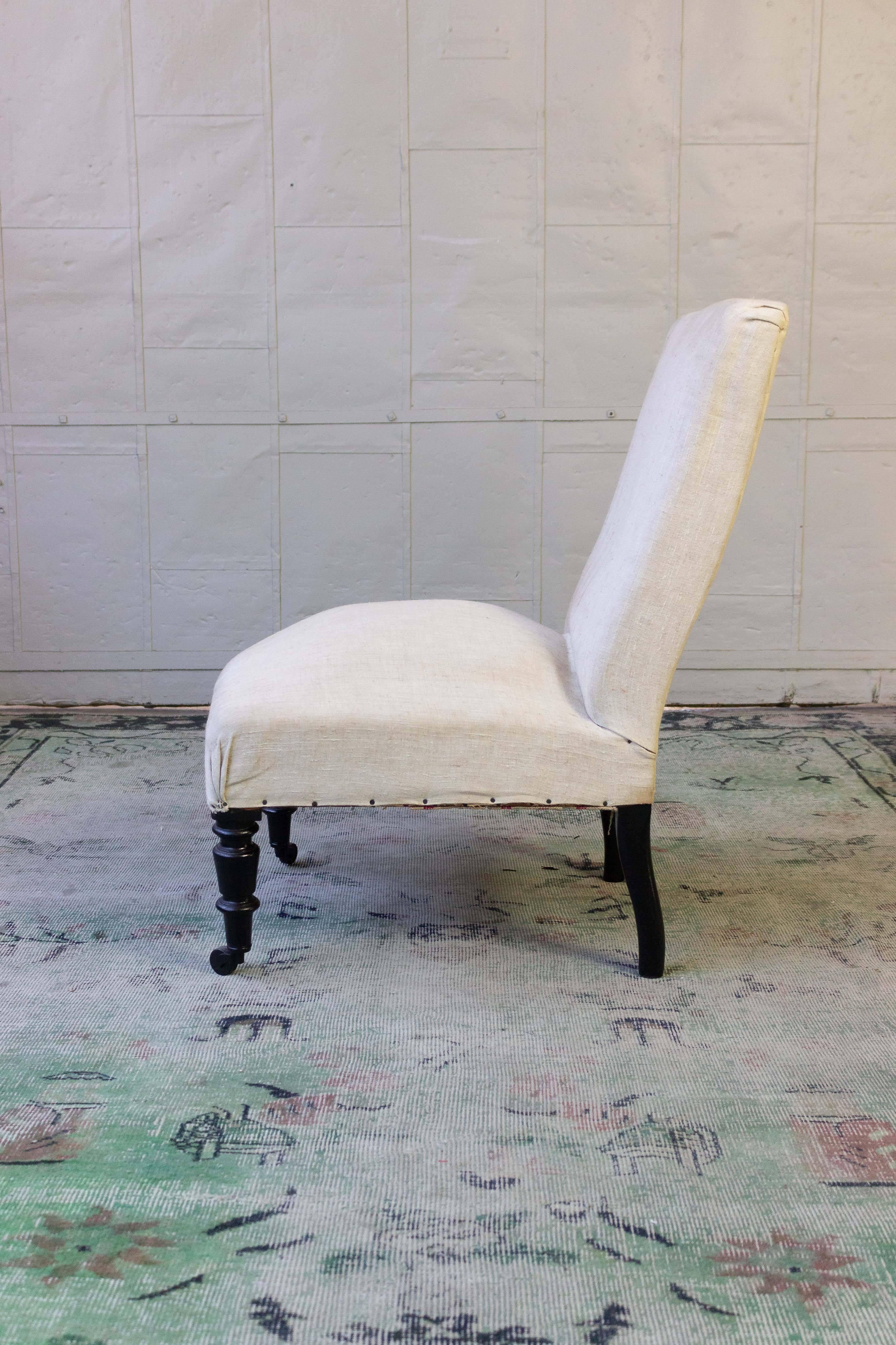 French 19th Century Slipper Chair 3