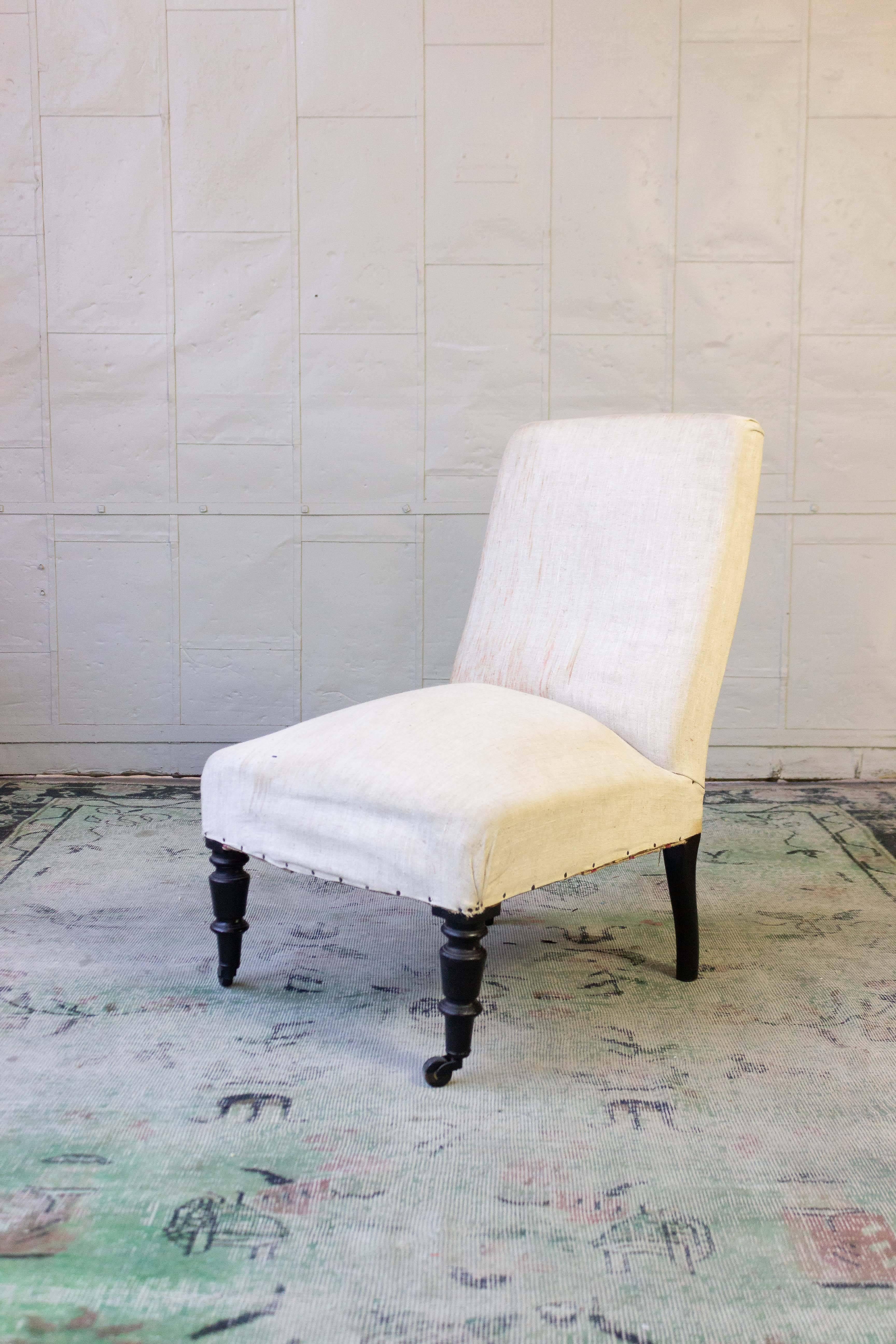 French 19th Century Slipper Chair 4