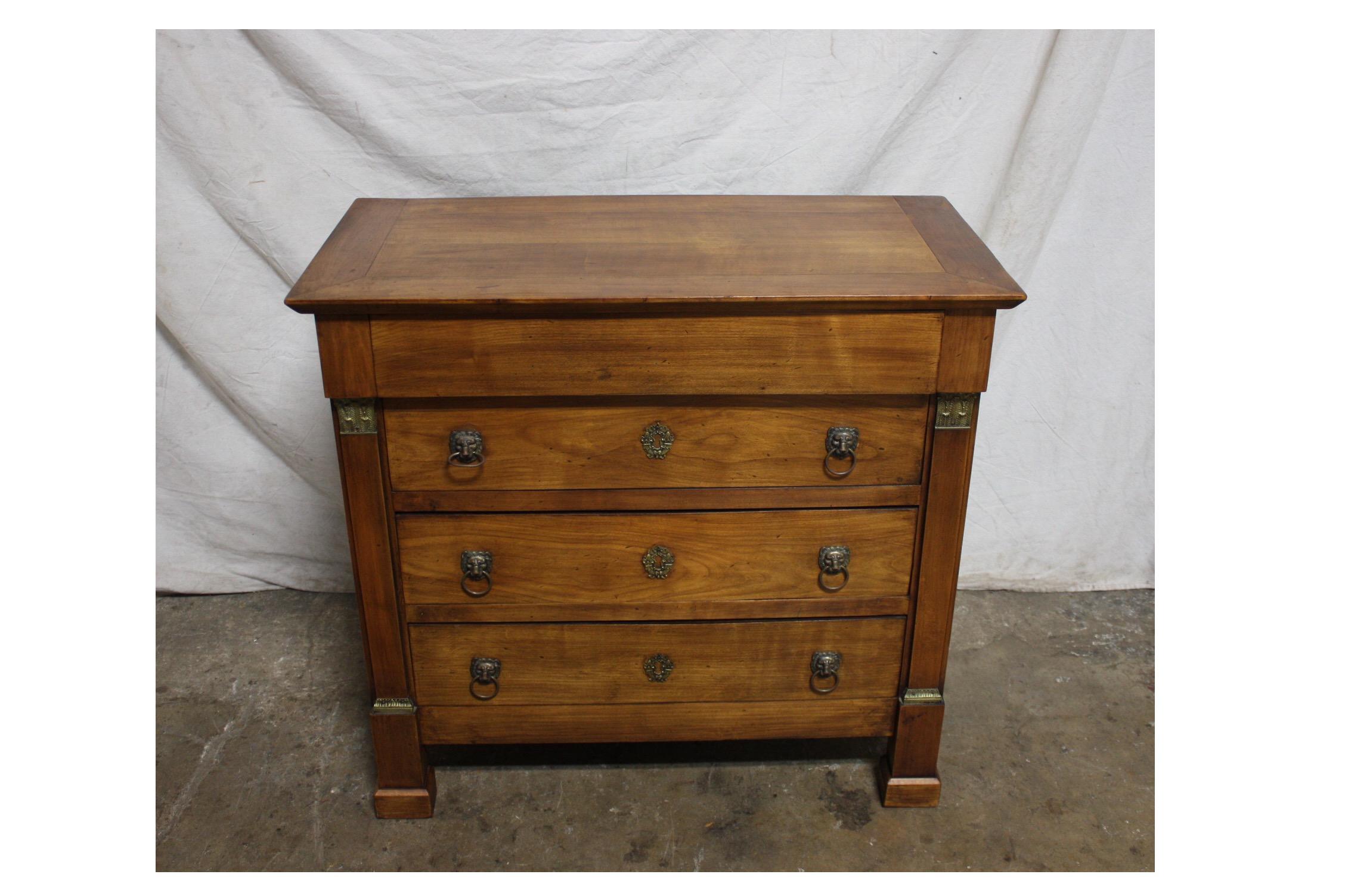 French 19th Century Small Commode 9