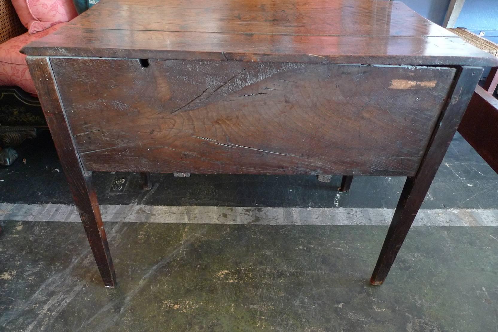 French 19th Century Small Stained Pine Three-Drawer Desk In Distressed Condition In Santa Monica, CA