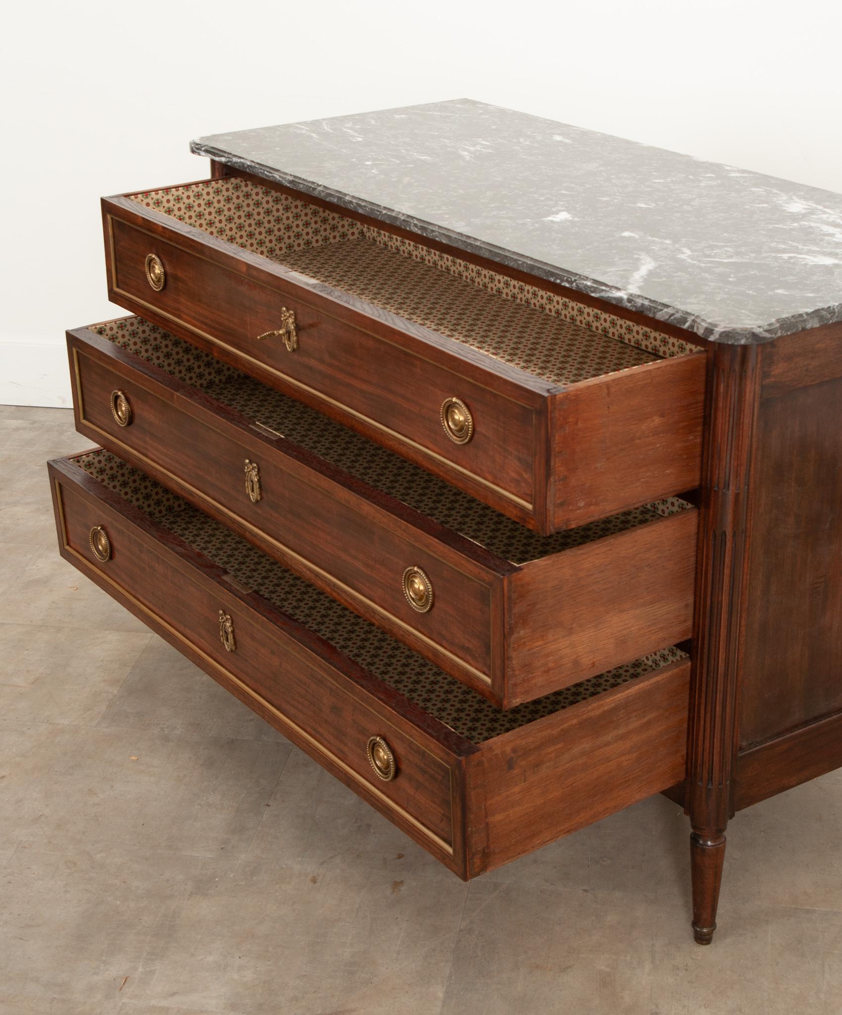 French 19th Century Solid Mahogany Commode 3