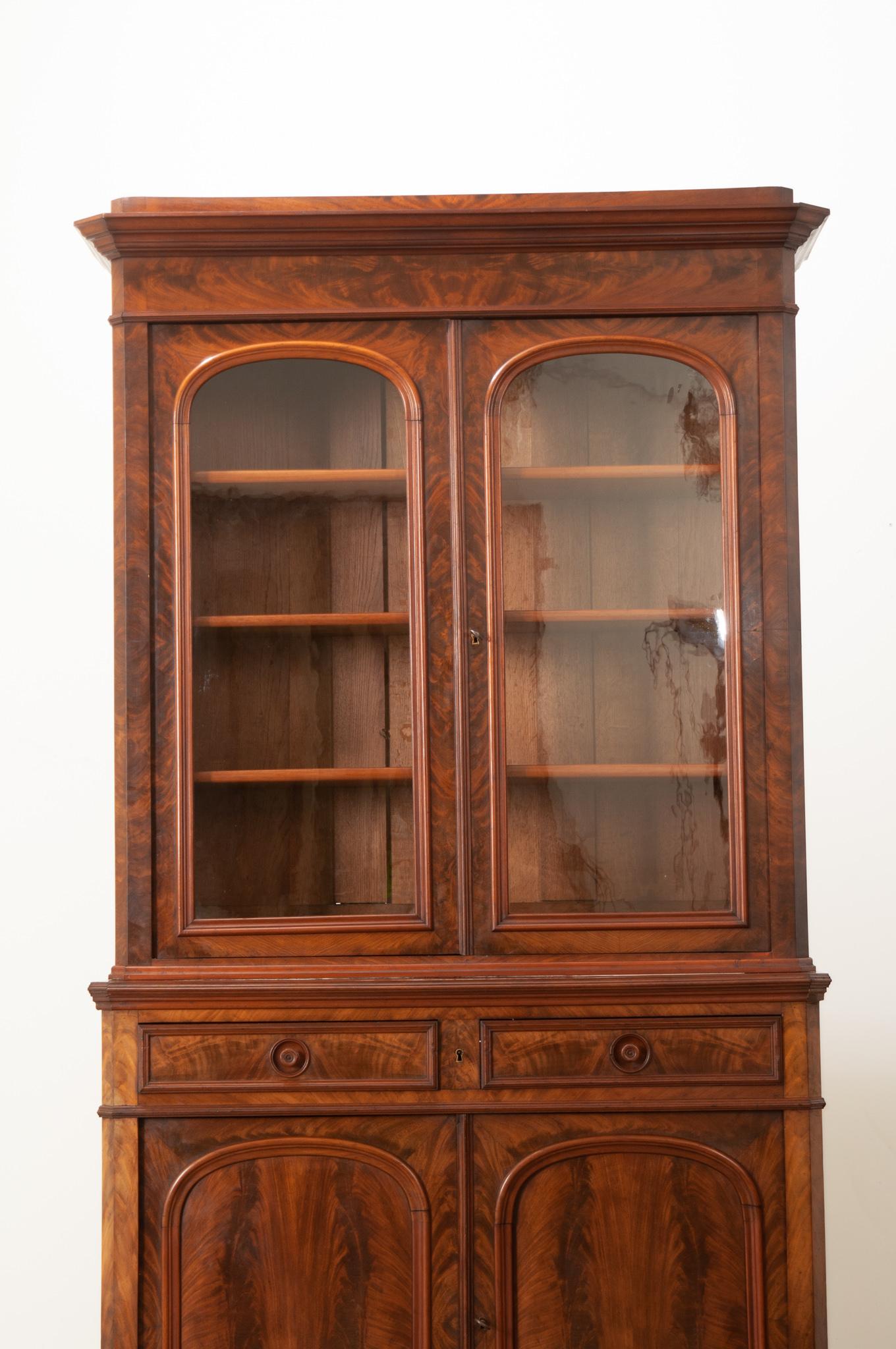 French 19th Century Solid Mahogany Louis Philippe Style Bibliotheque In Good Condition In Baton Rouge, LA