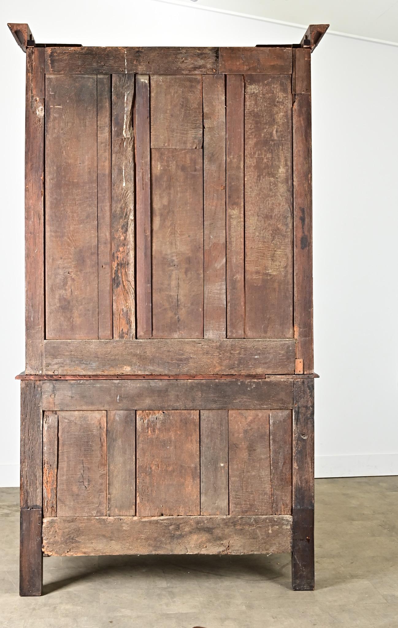 French 19th Century Solid Oak Buffet à Deux Corps en vente 7