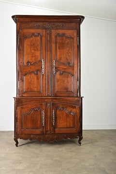 Buffet à deux corps en chêne massif du XIXe siècle