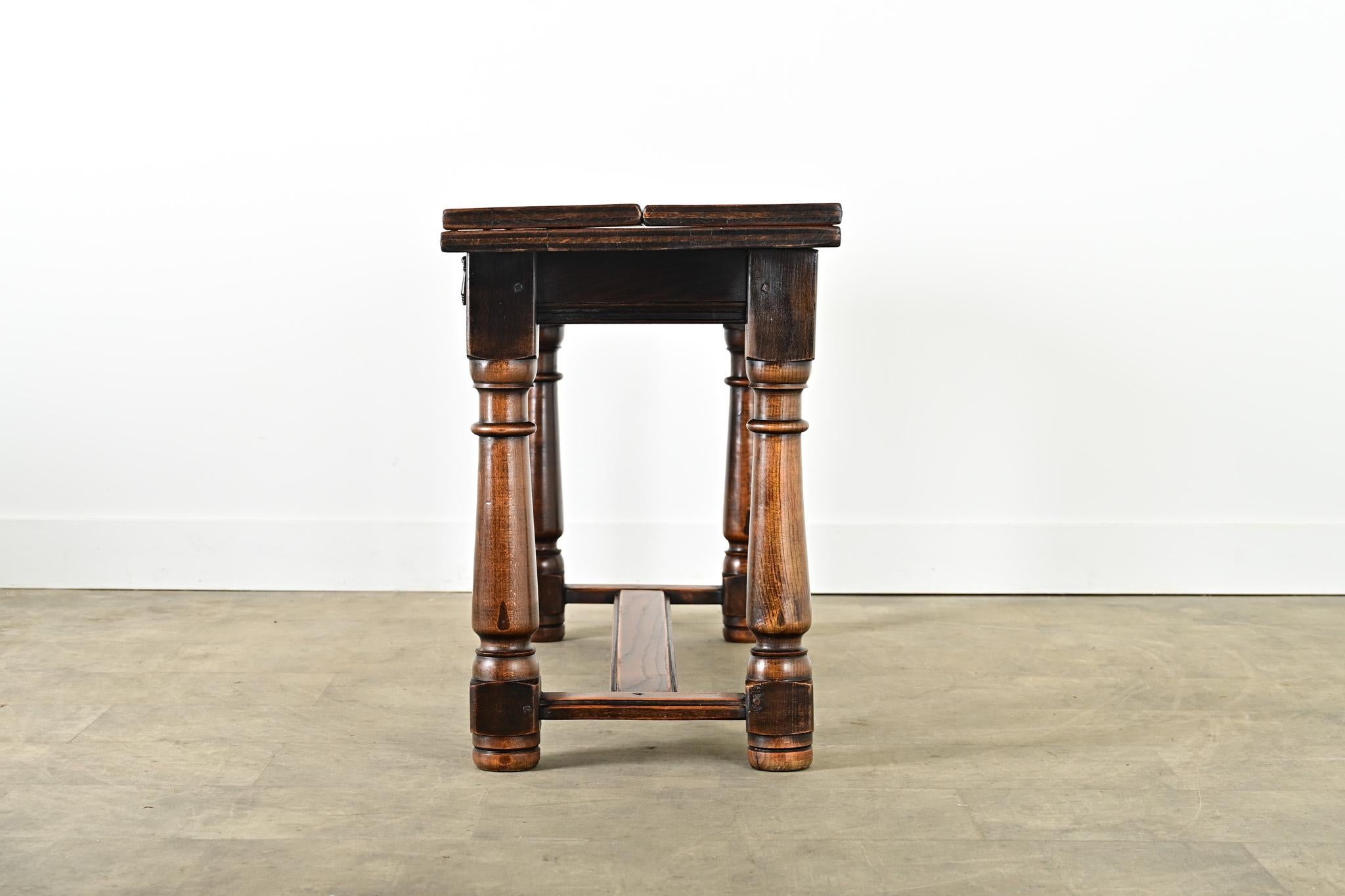 French 18th Century Solid Oak Console-Dining Table For Sale 2