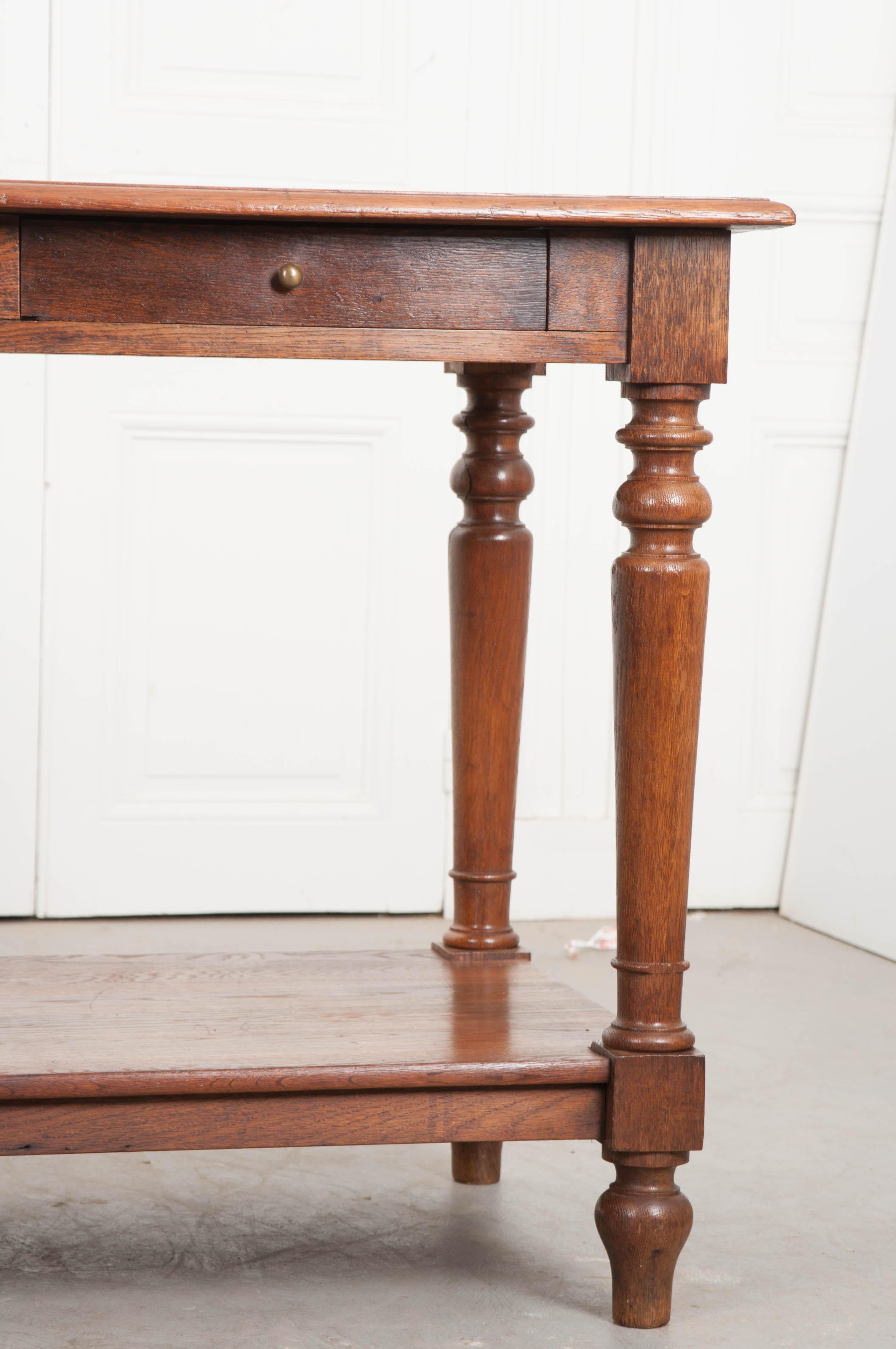 French 19th Century Solid Oak Drapery Table In Good Condition In Baton Rouge, LA