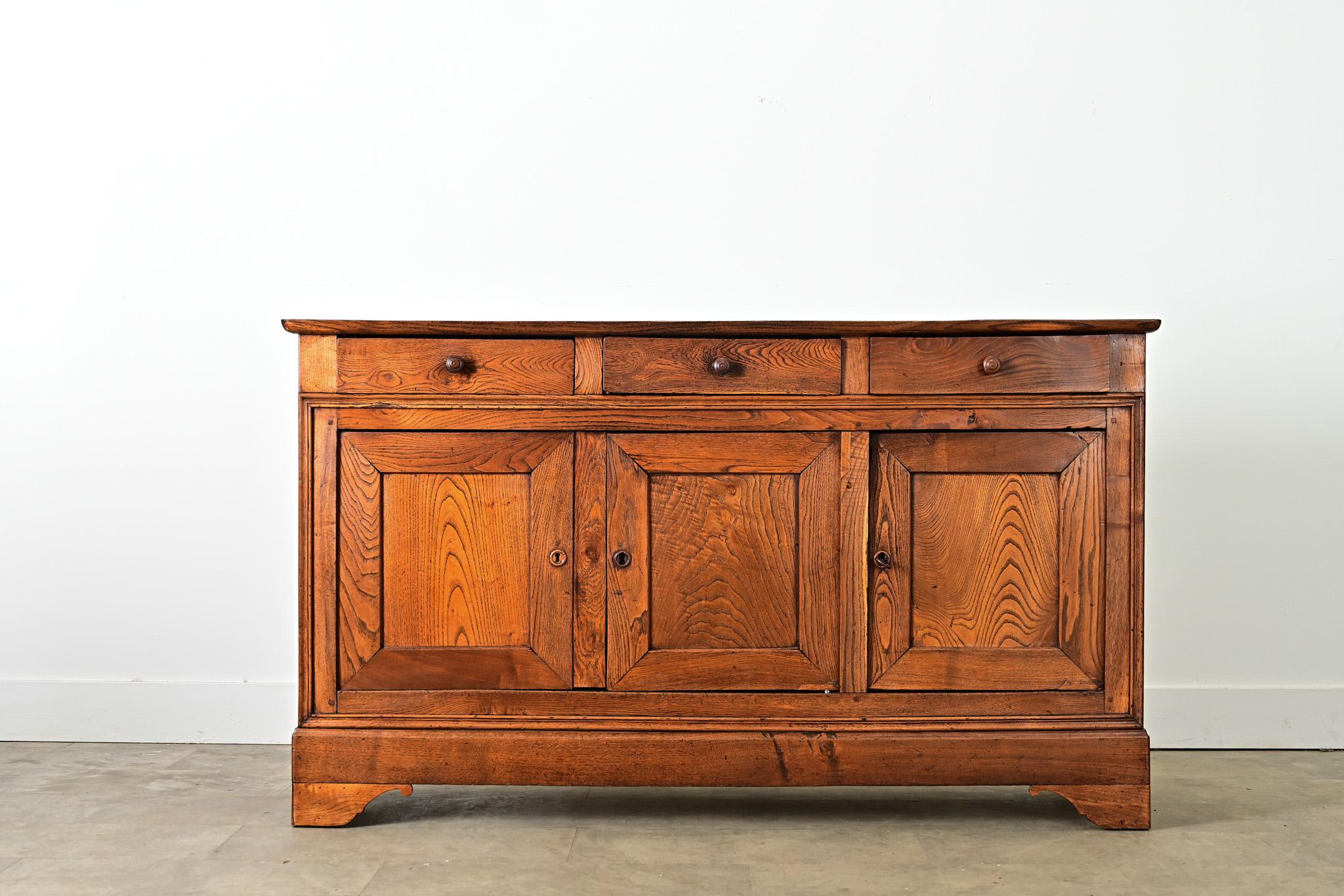 Luigi Filippo Enfilade francese del XIX secolo in Oak massiccio Louis Philippe in vendita