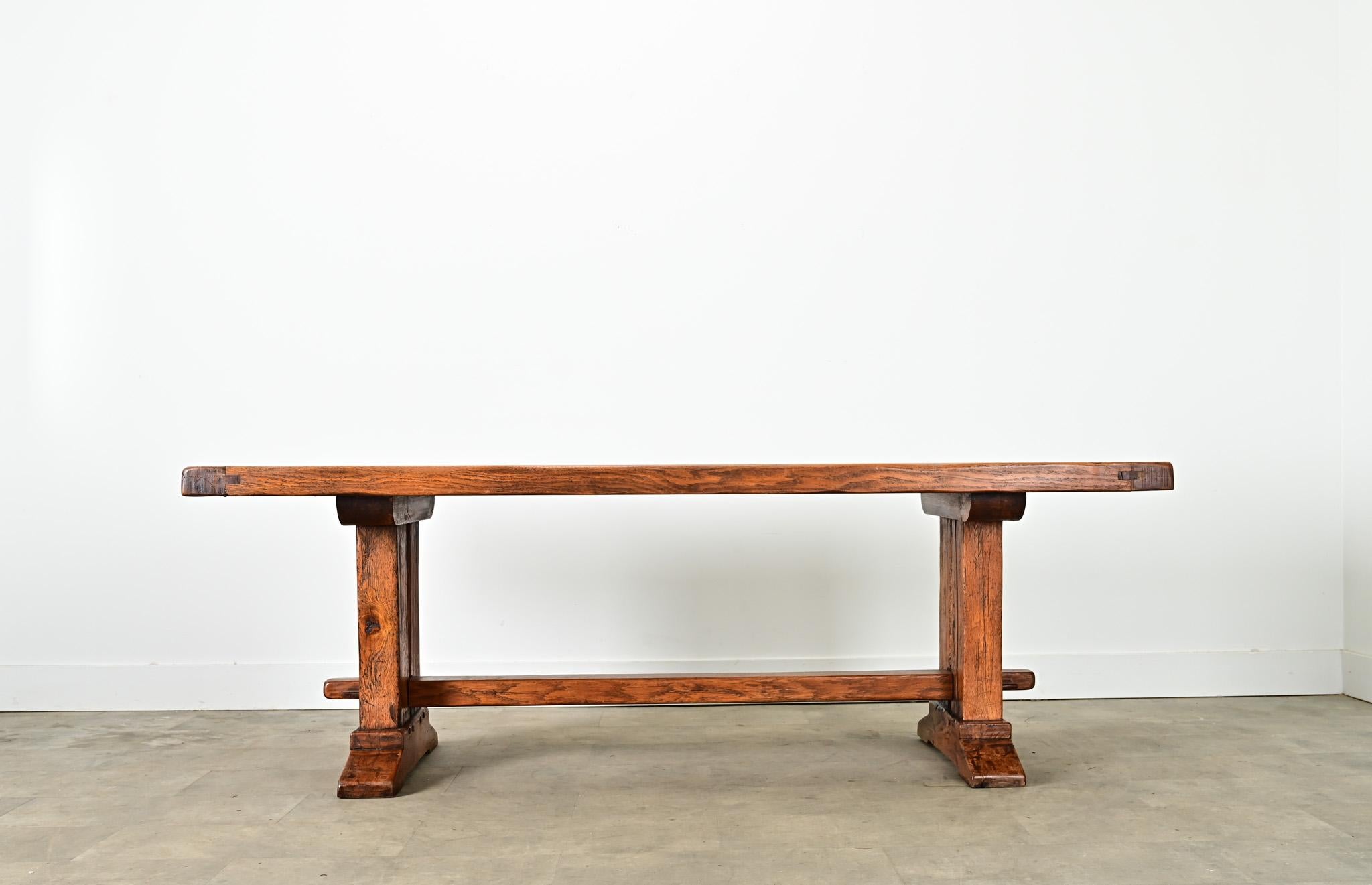 French 19th Century Solid Oak Trestle Base Table For Sale 1