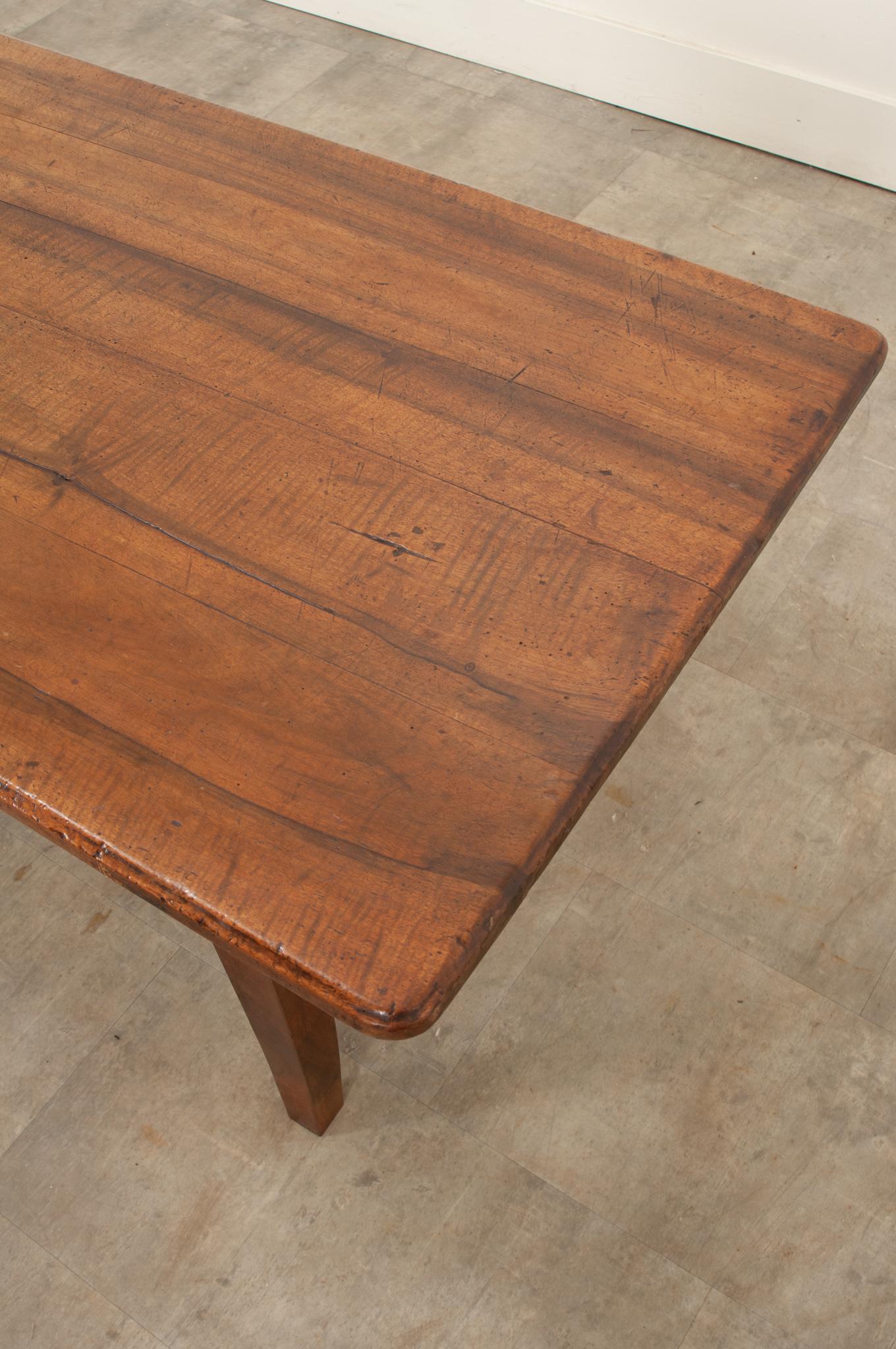 French 19th Century Solid Walnut Petrin Coffee Table For Sale 3