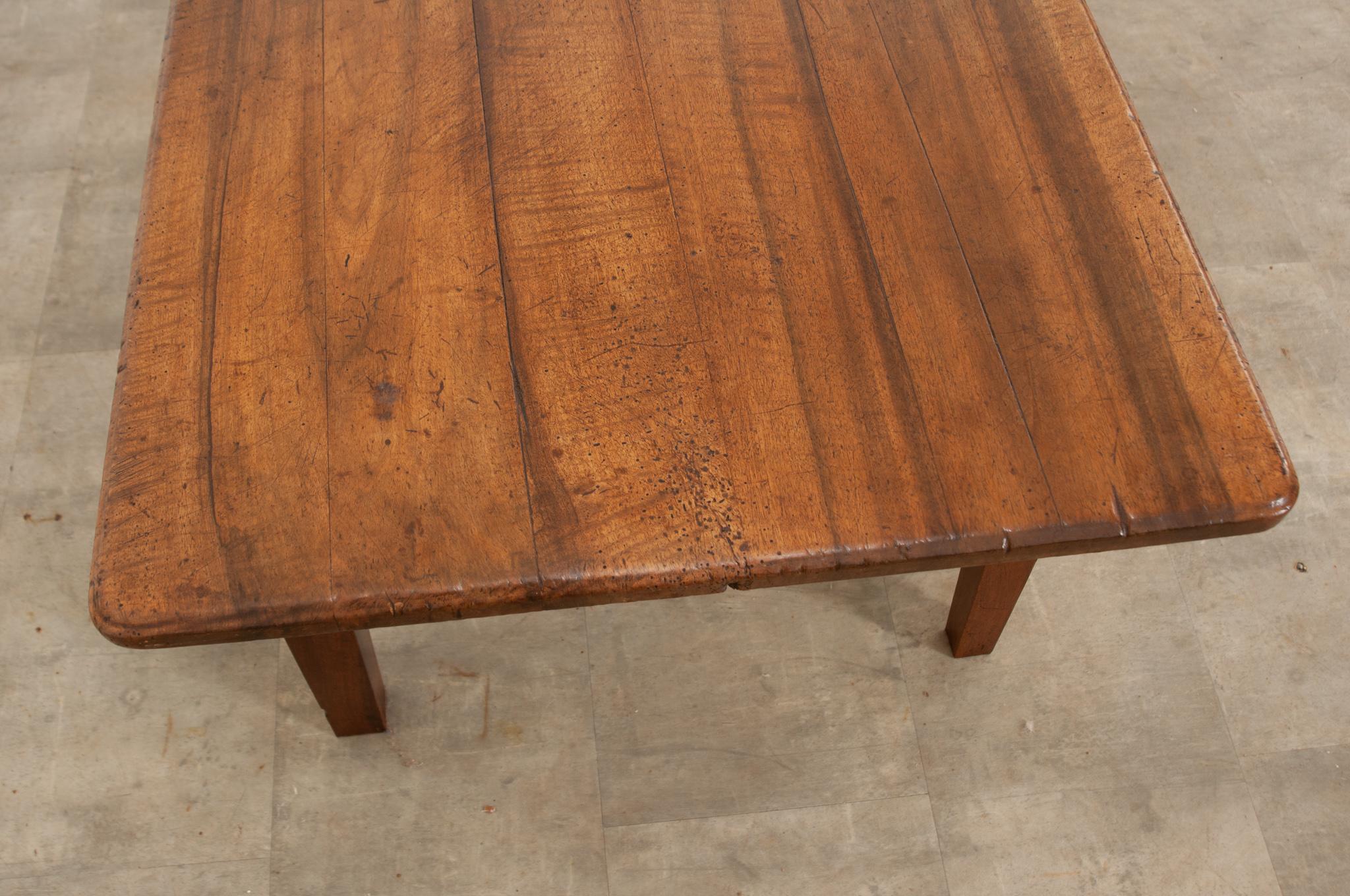 Hand-Carved French 19th Century Solid Walnut Petrin Coffee Table For Sale