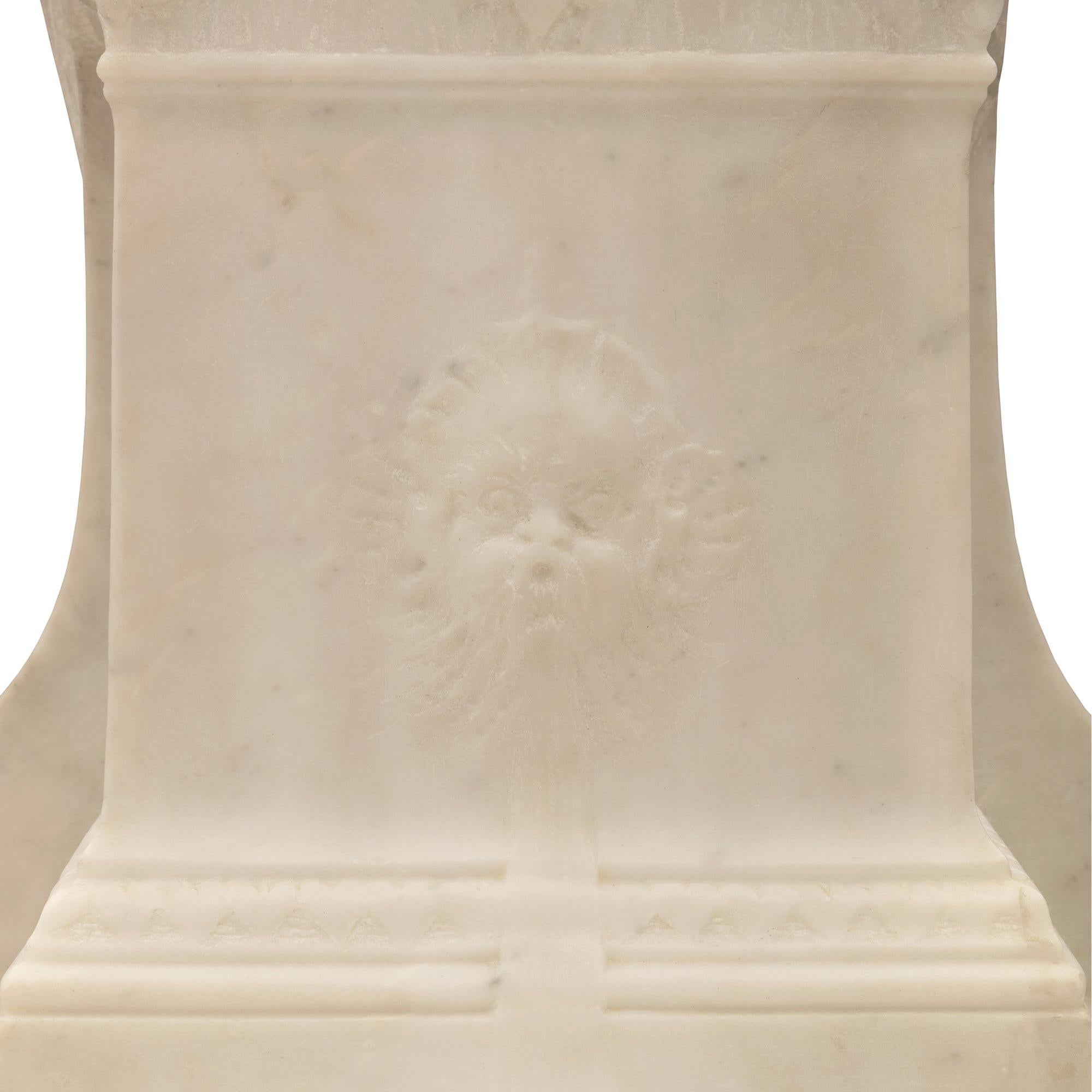 French 19th Century Solid White Carrara Marble Statue/Basin For Sale 7