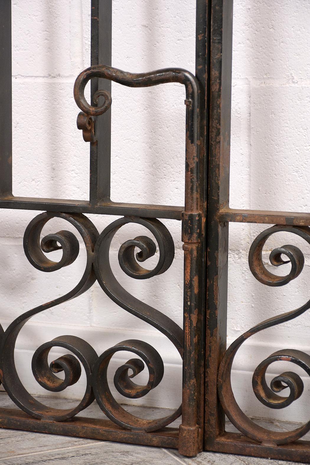 French 19th Century Spanish Style Forged Iron Gate Doors In Distressed Condition In Los Angeles, CA