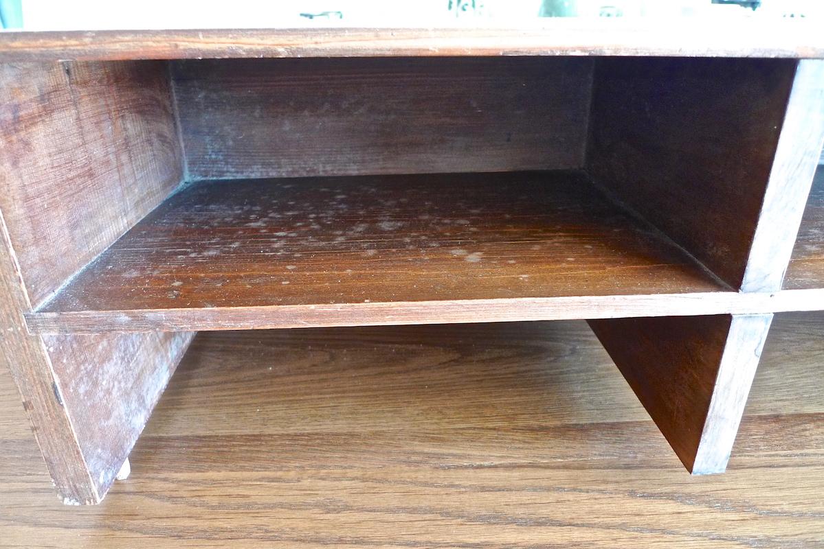 French 19th Century Stained Pine Desk Organizer In Distressed Condition For Sale In Santa Monica, CA