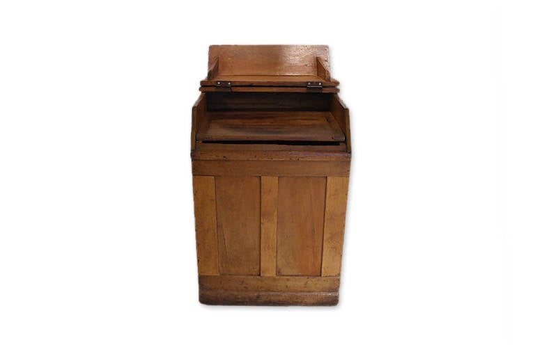 French 19th Century Stained Pine Storage Bin In Distressed Condition In Santa Monica, CA