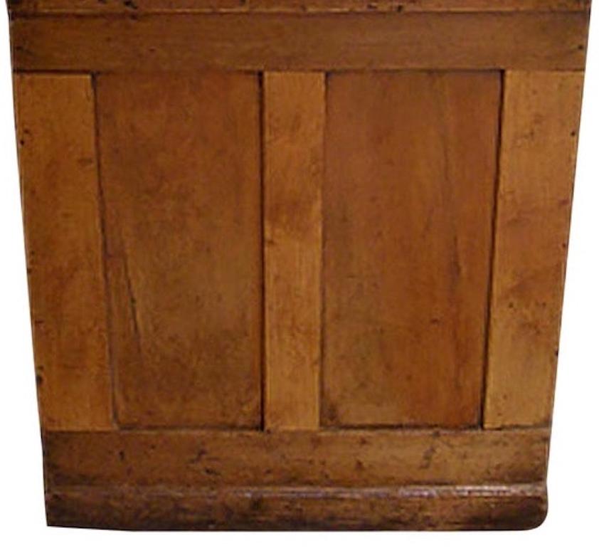 French 19th Century Stained Pine Storage Bin For Sale 3