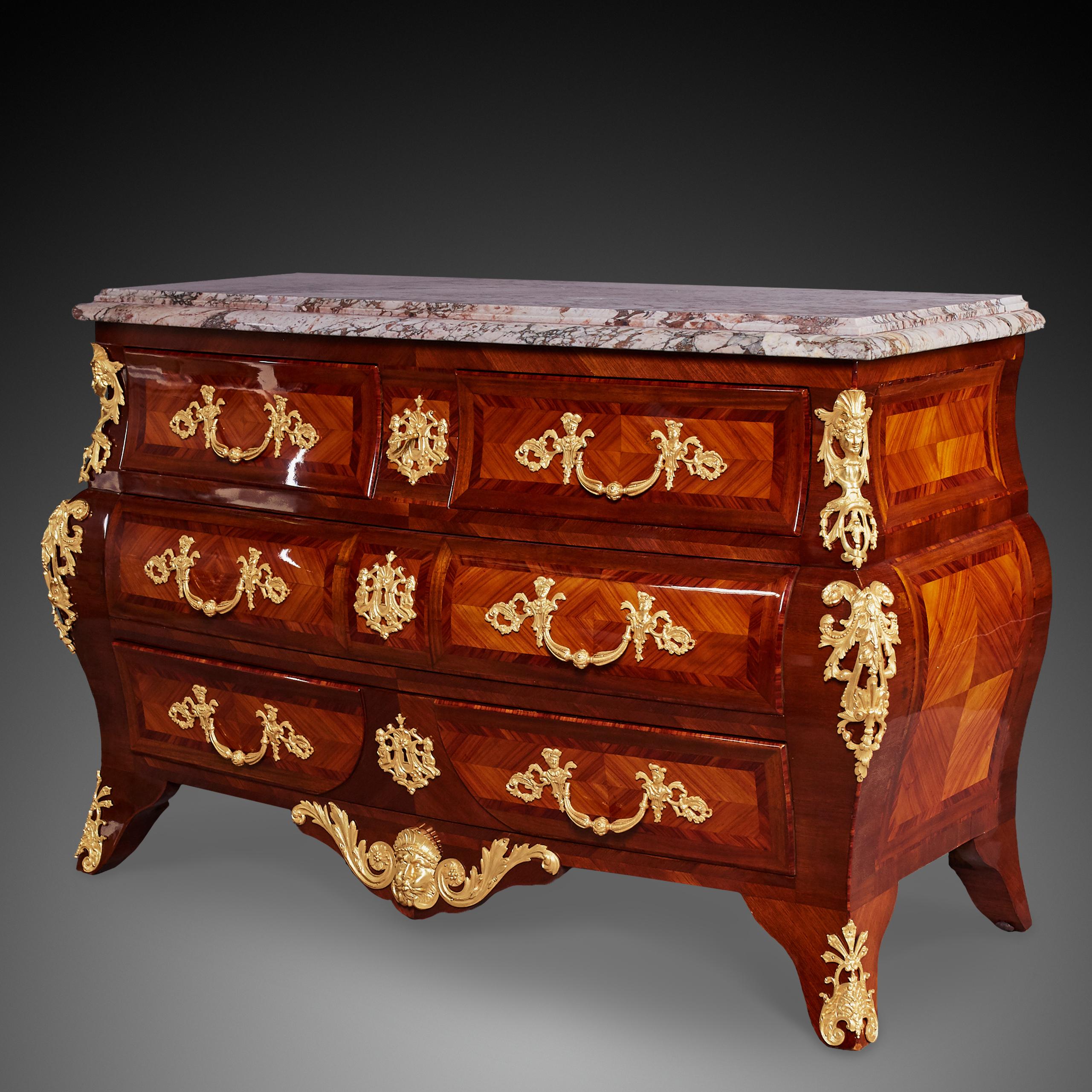 French 19th Century, Styl Louis XVI Commode In Good Condition For Sale In Warsaw, PL