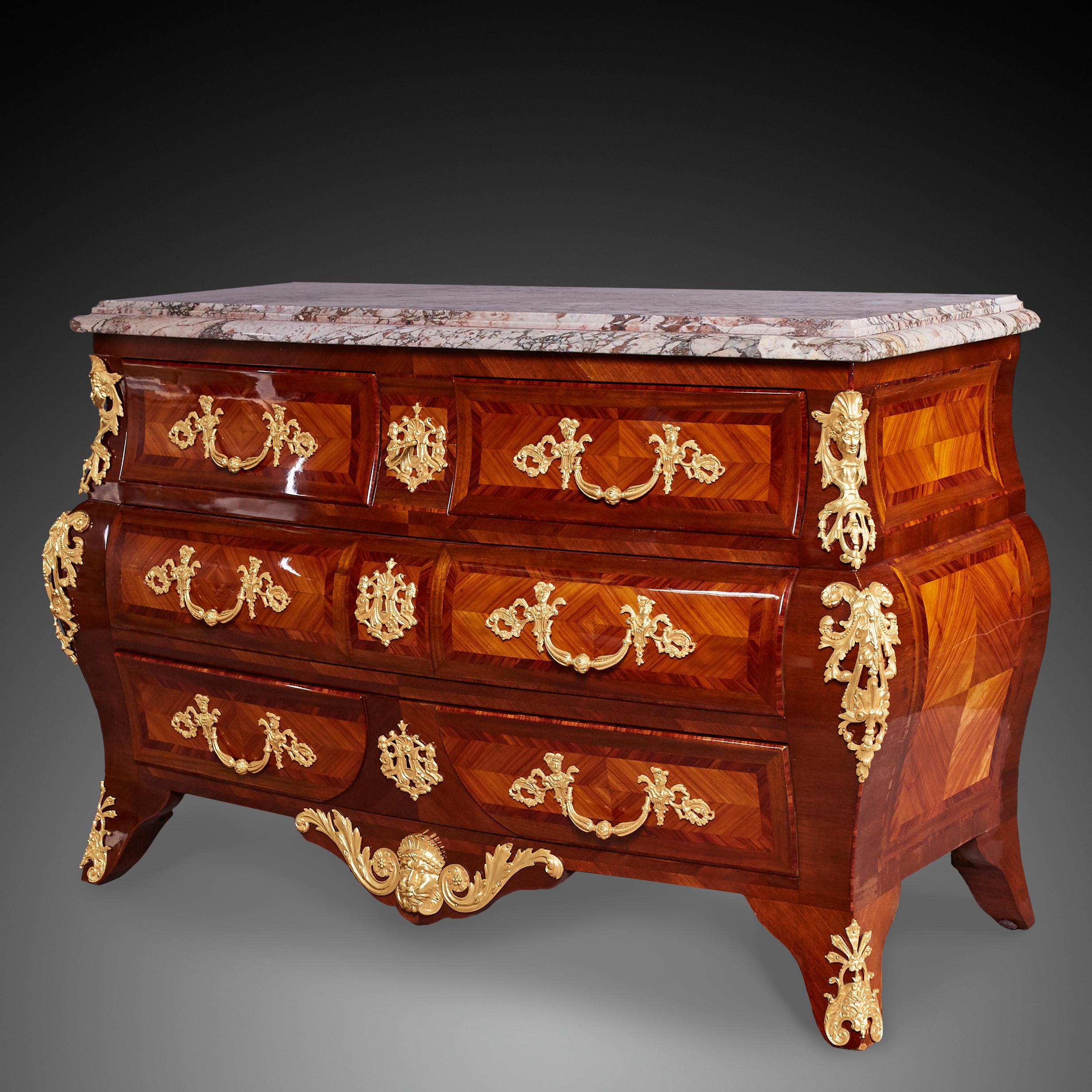 French 19th Century, Styl Louis XVI Commode For Sale 2