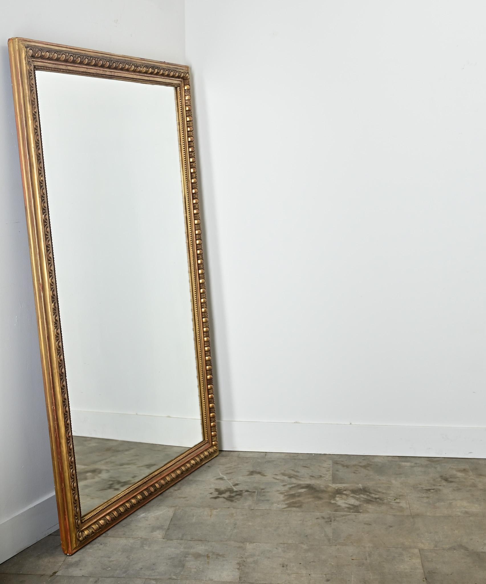 French 19th Century Symmetrical Egg & Dart Gilt Mirror For Sale 5